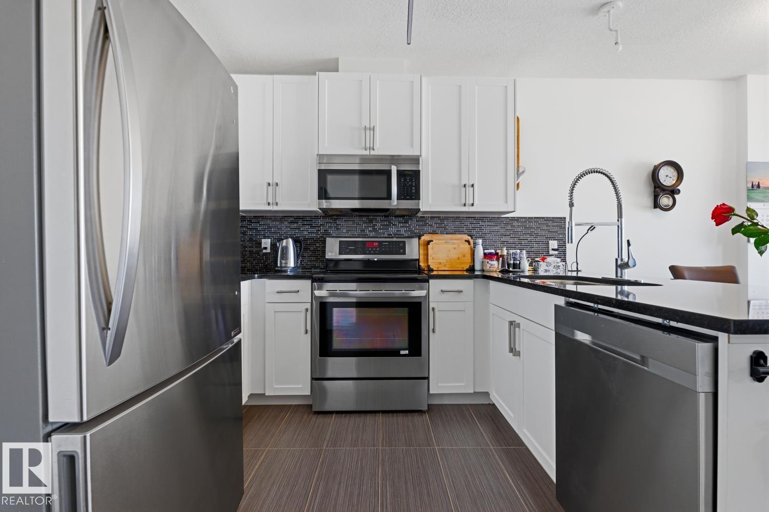 #931 5151 Windermere Bv Sw Property Photo 10