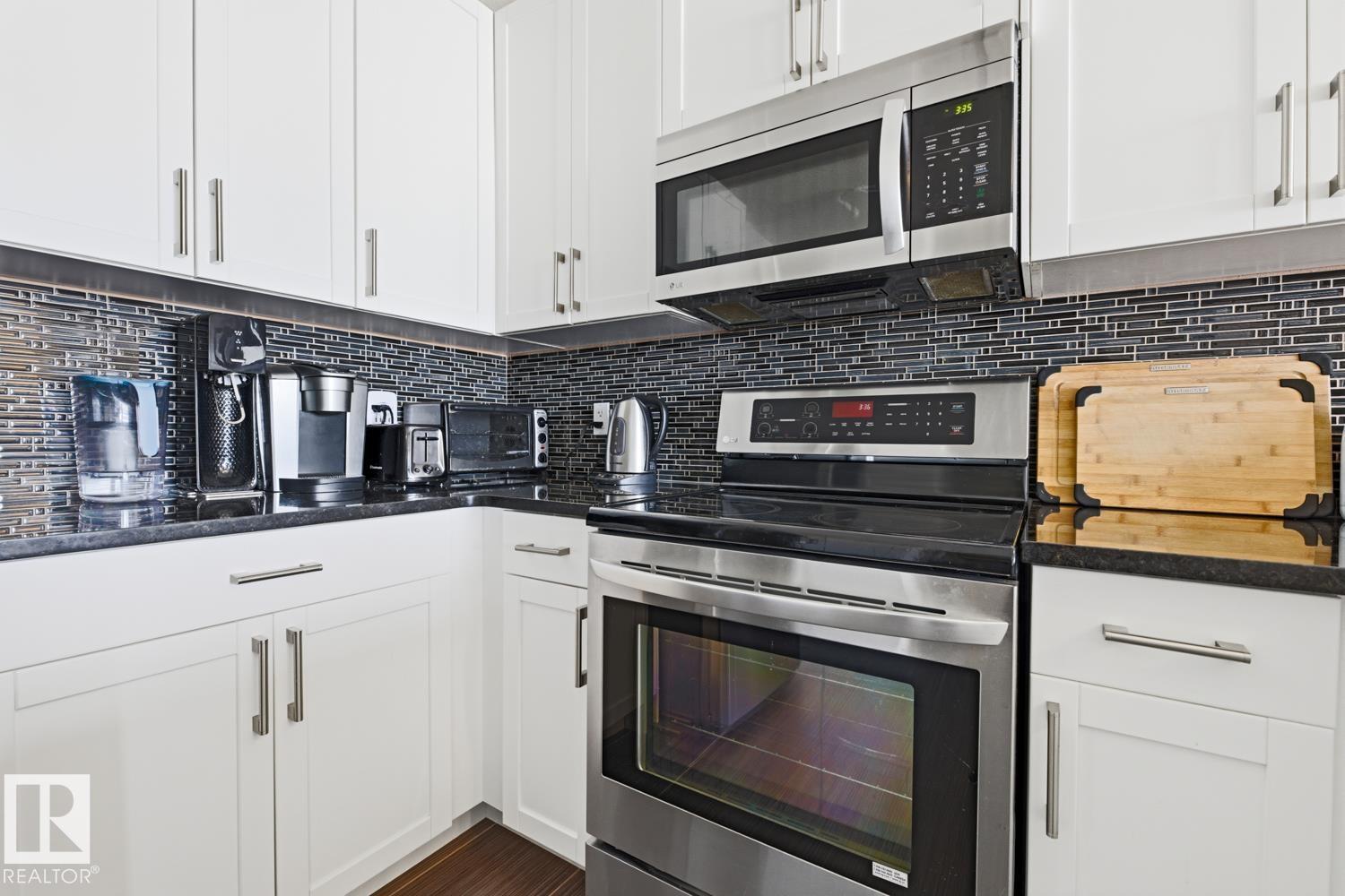 #931 5151 Windermere Bv Sw Property Photo 11