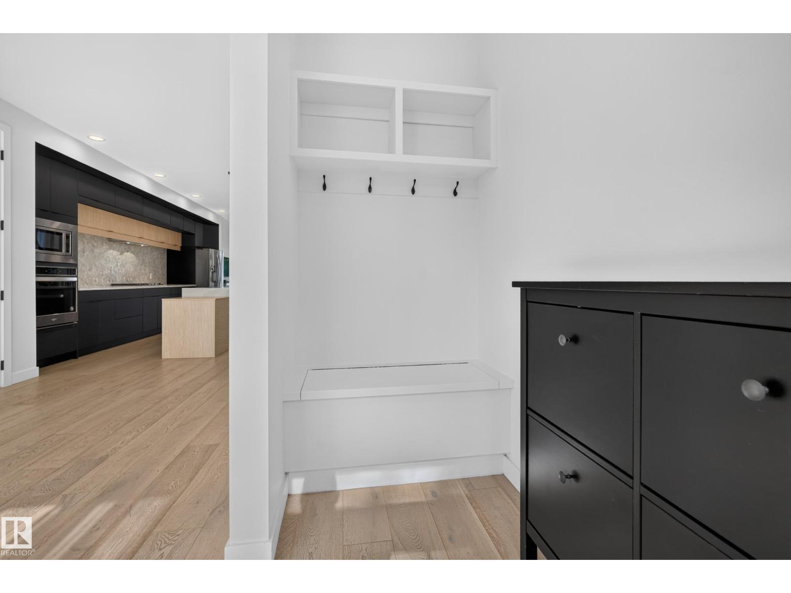11207 75 Av Nw Property Photo 20