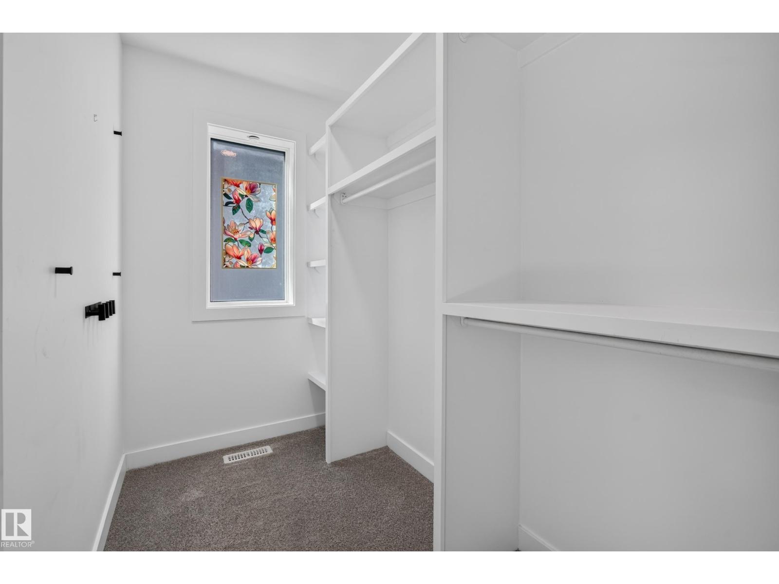 11207 75 Av Nw Property Photo 31