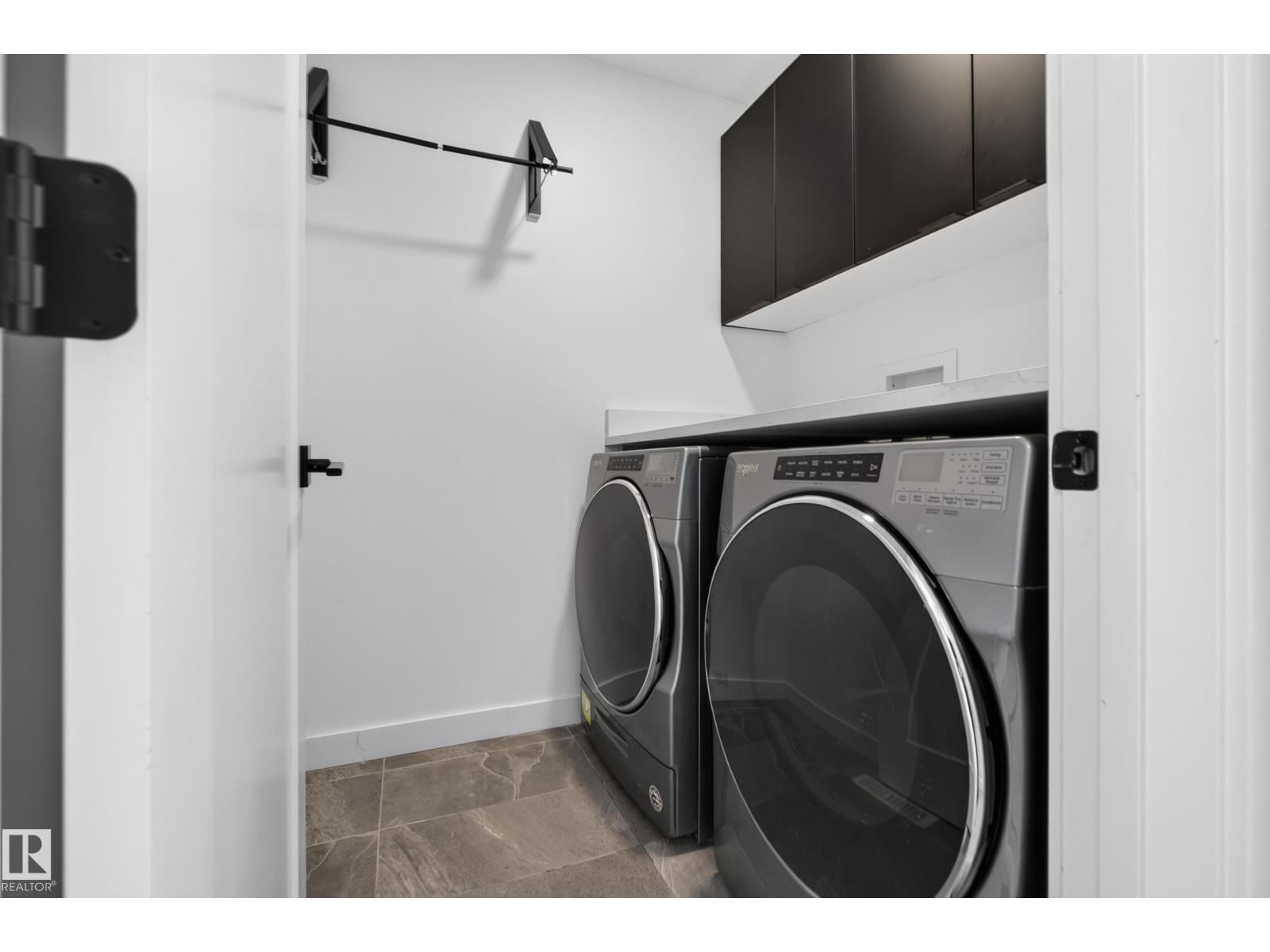 11207 75 Av Nw Property Photo 32