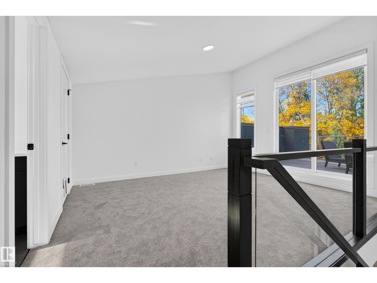 11207 75 Av Nw Property Photo 41