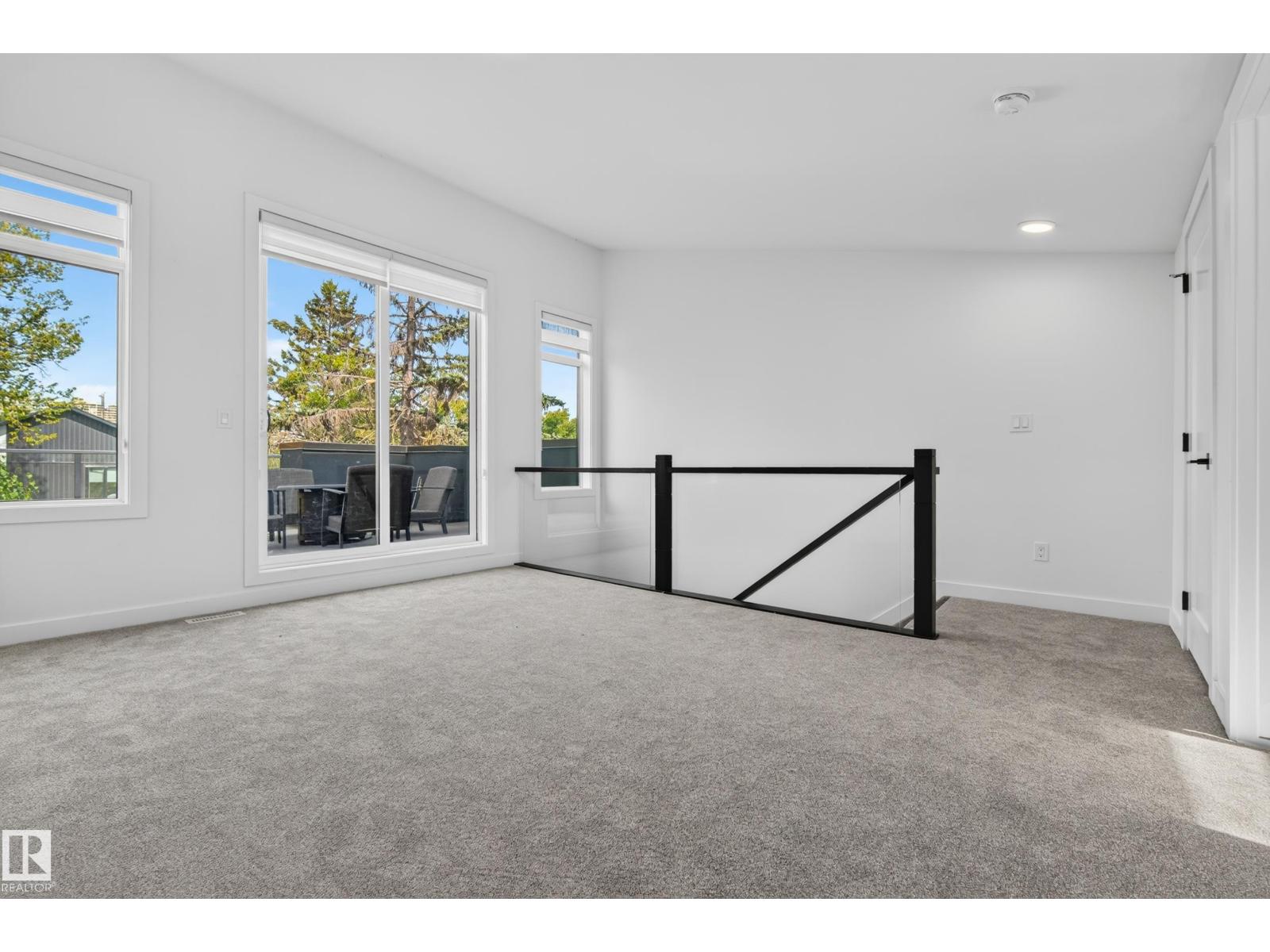 11207 75 Av Nw Property Photo 43