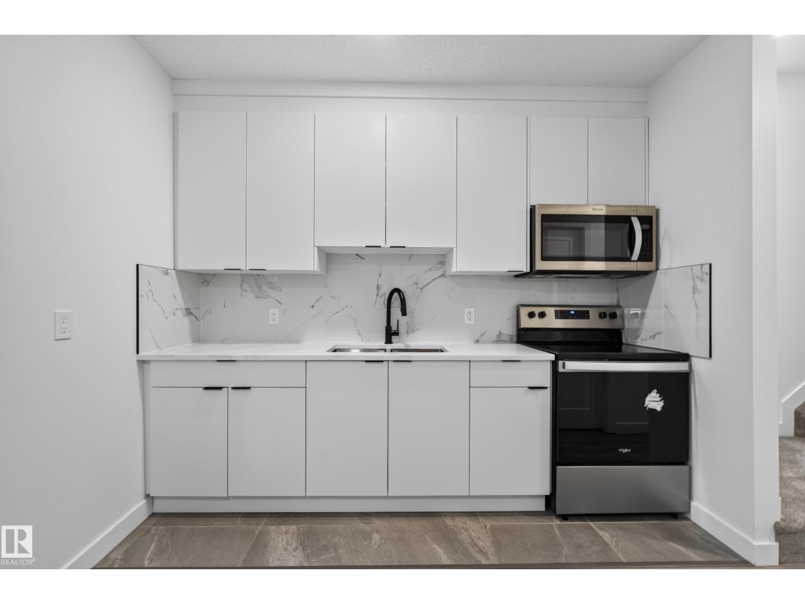11207 75 Av Nw Property Photo 49