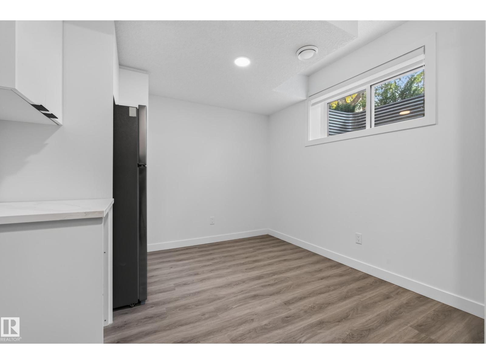 11207 75 Av Nw Property Photo 50