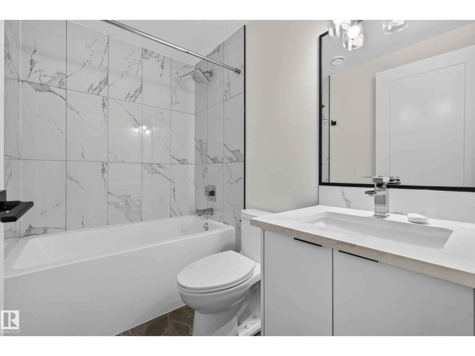 11207 75 Av Nw Property Photo 54