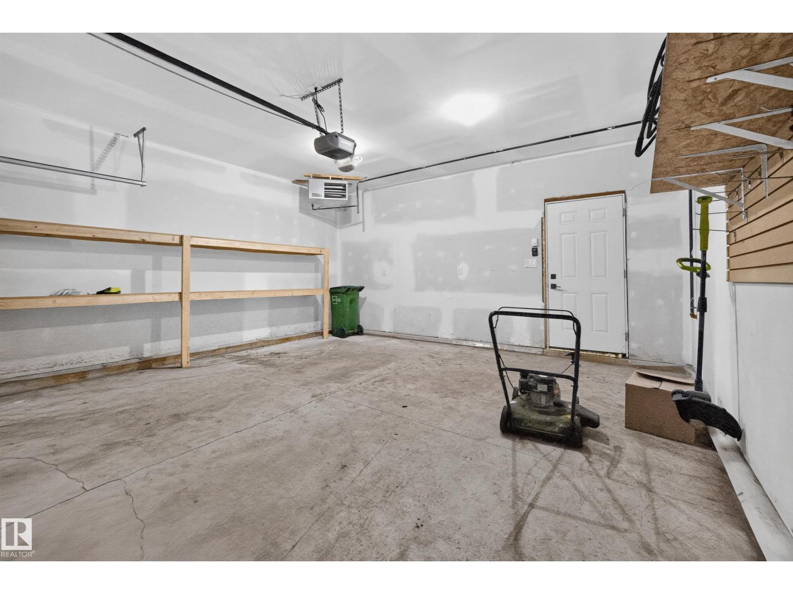 11207 75 Av Nw Property Photo 59