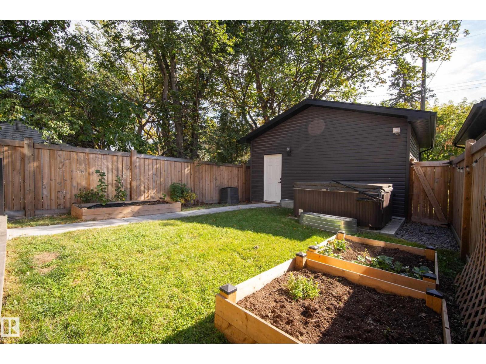 11207 75 Av Nw Property Photo 66