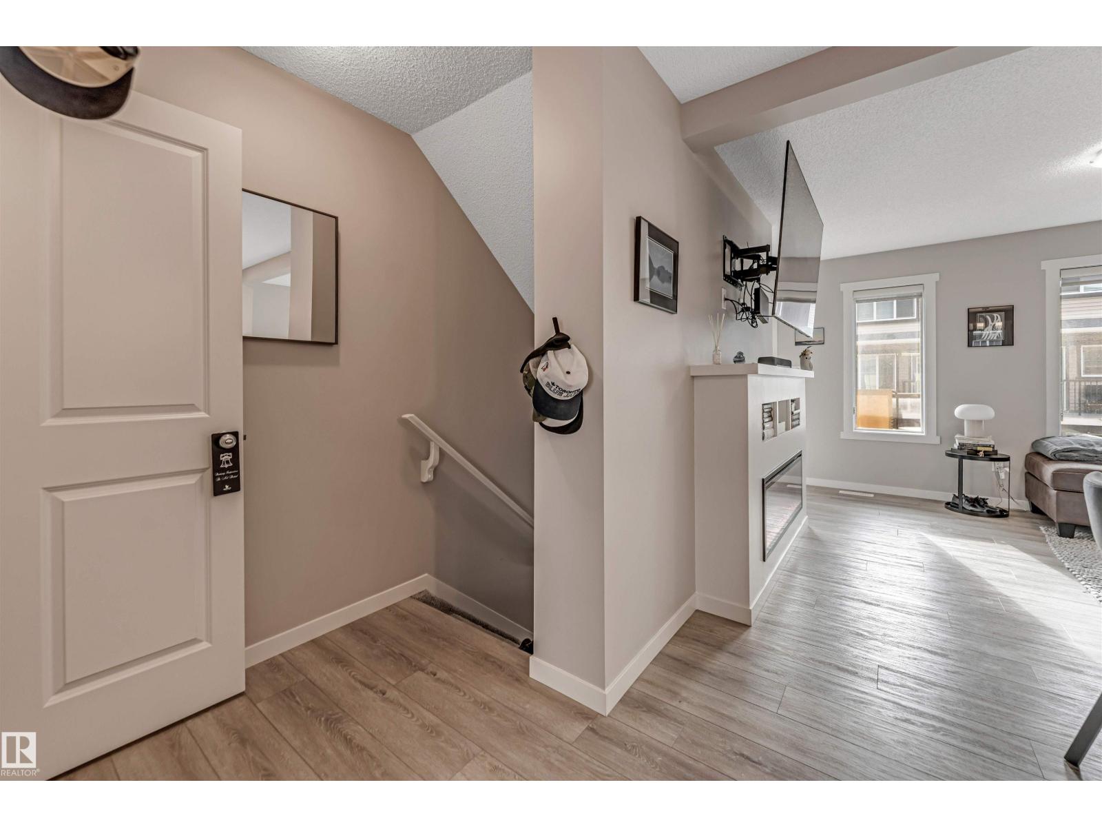 #110 1530 Tamarack Bv Nw Property Photo 7