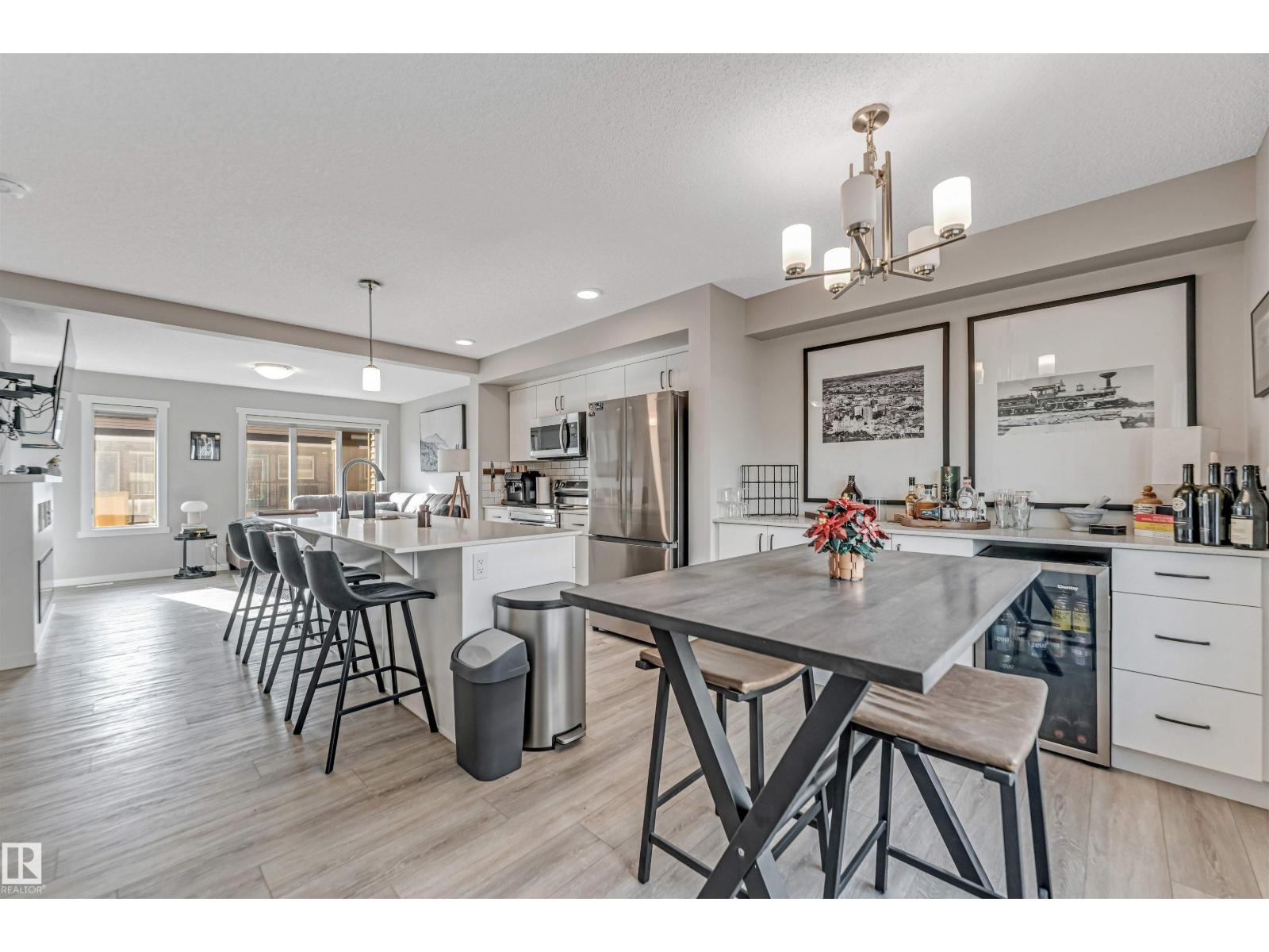 #110 1530 Tamarack Bv Nw Property Photo 10