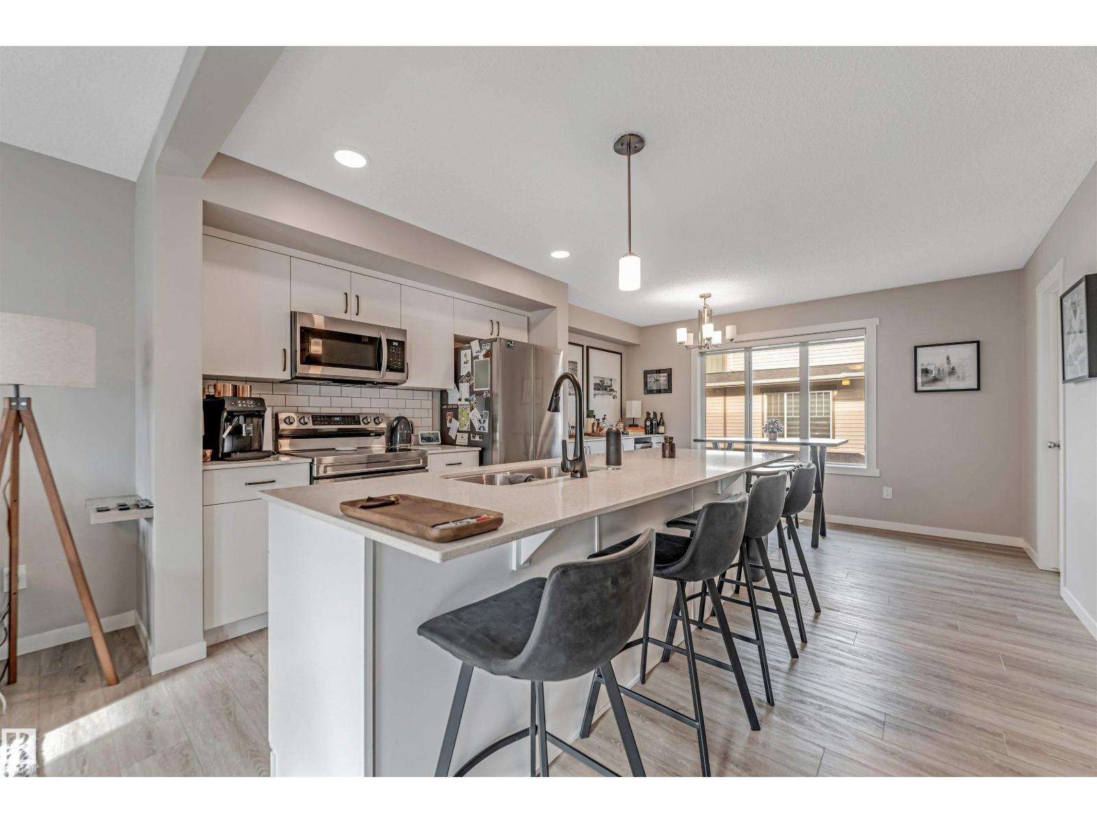 #110 1530 Tamarack Bv Nw Property Photo 14