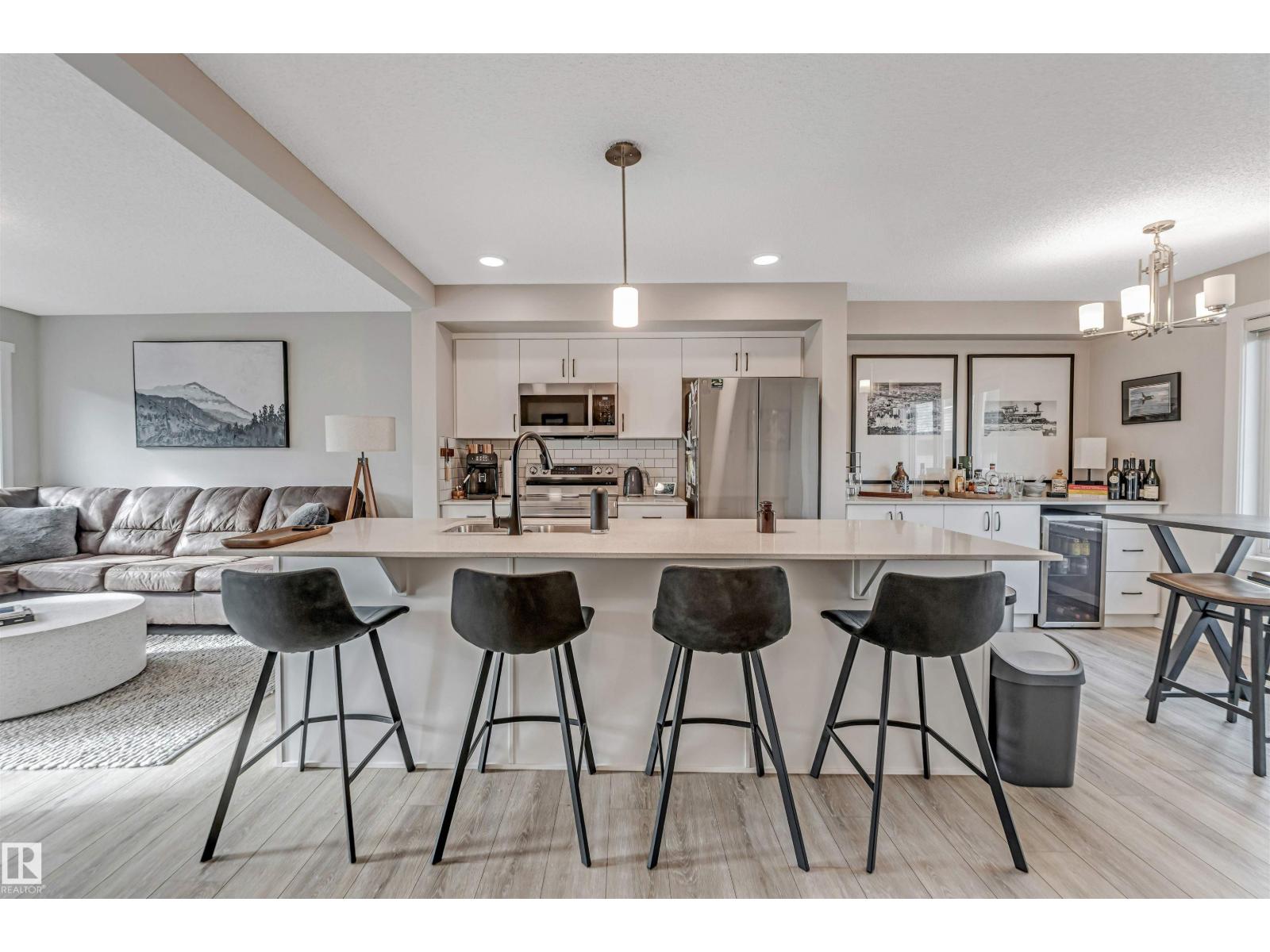 #110 1530 Tamarack Bv Nw Property Photo 15