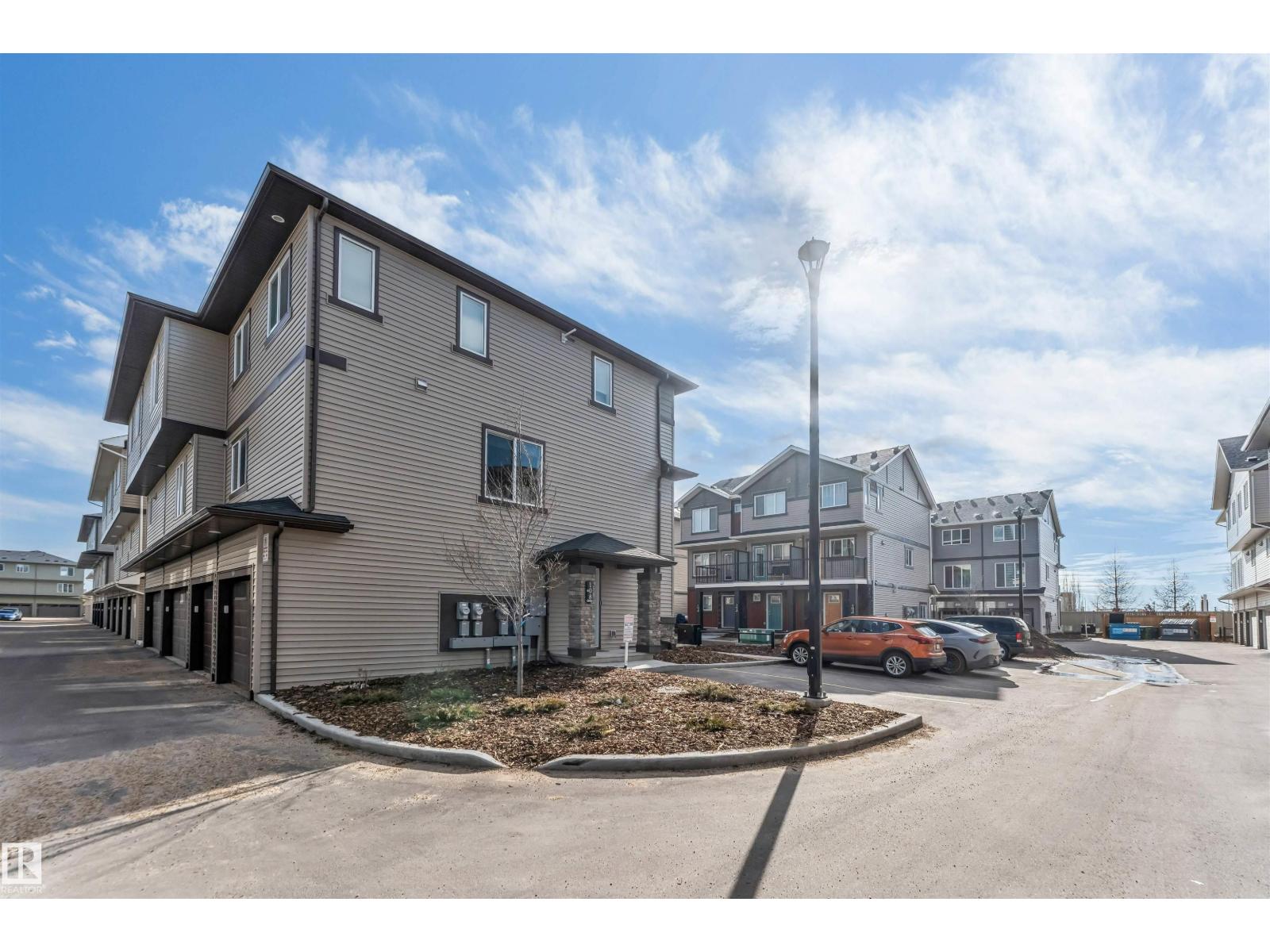 #110 1530 Tamarack Bv Nw Property Photo 40