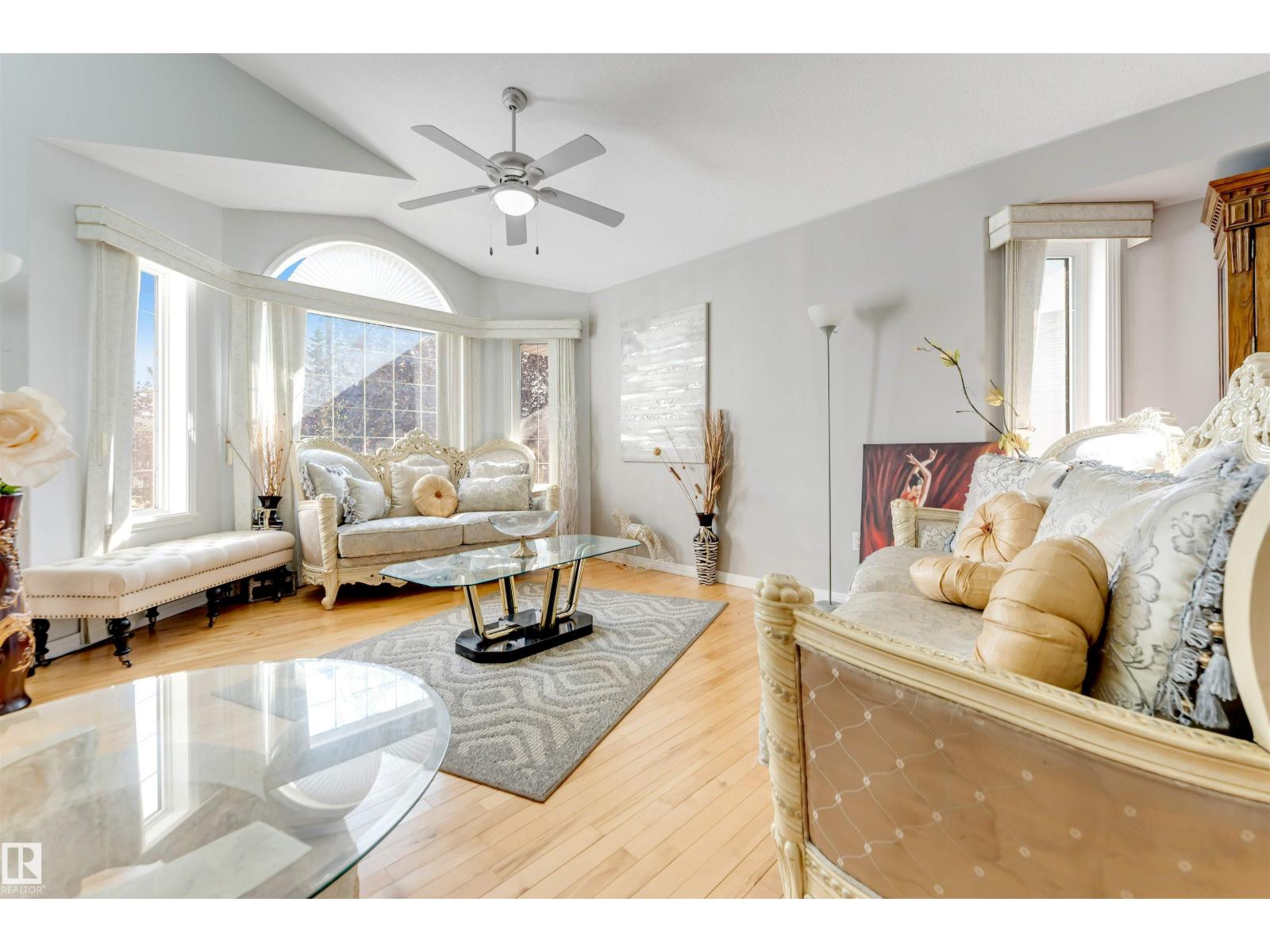 3738 28a St Nw Property Photo 16