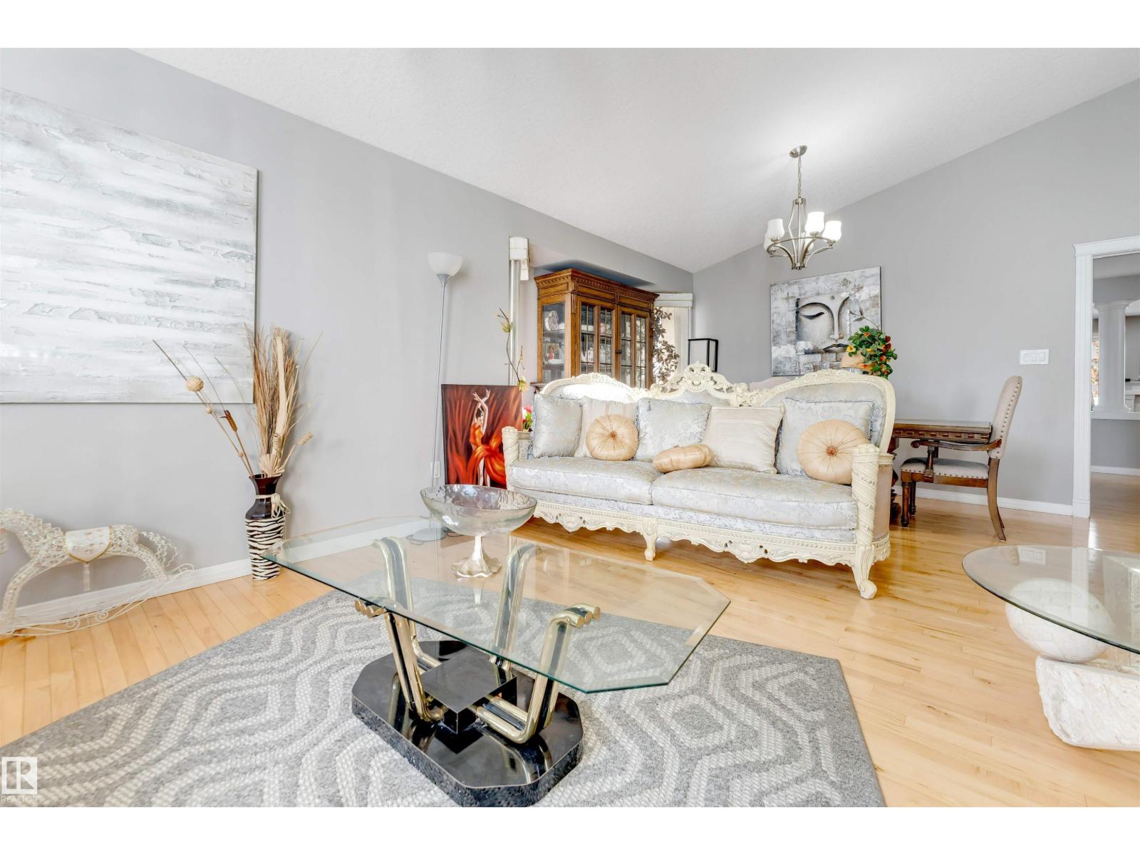3738 28a St Nw Property Photo 17