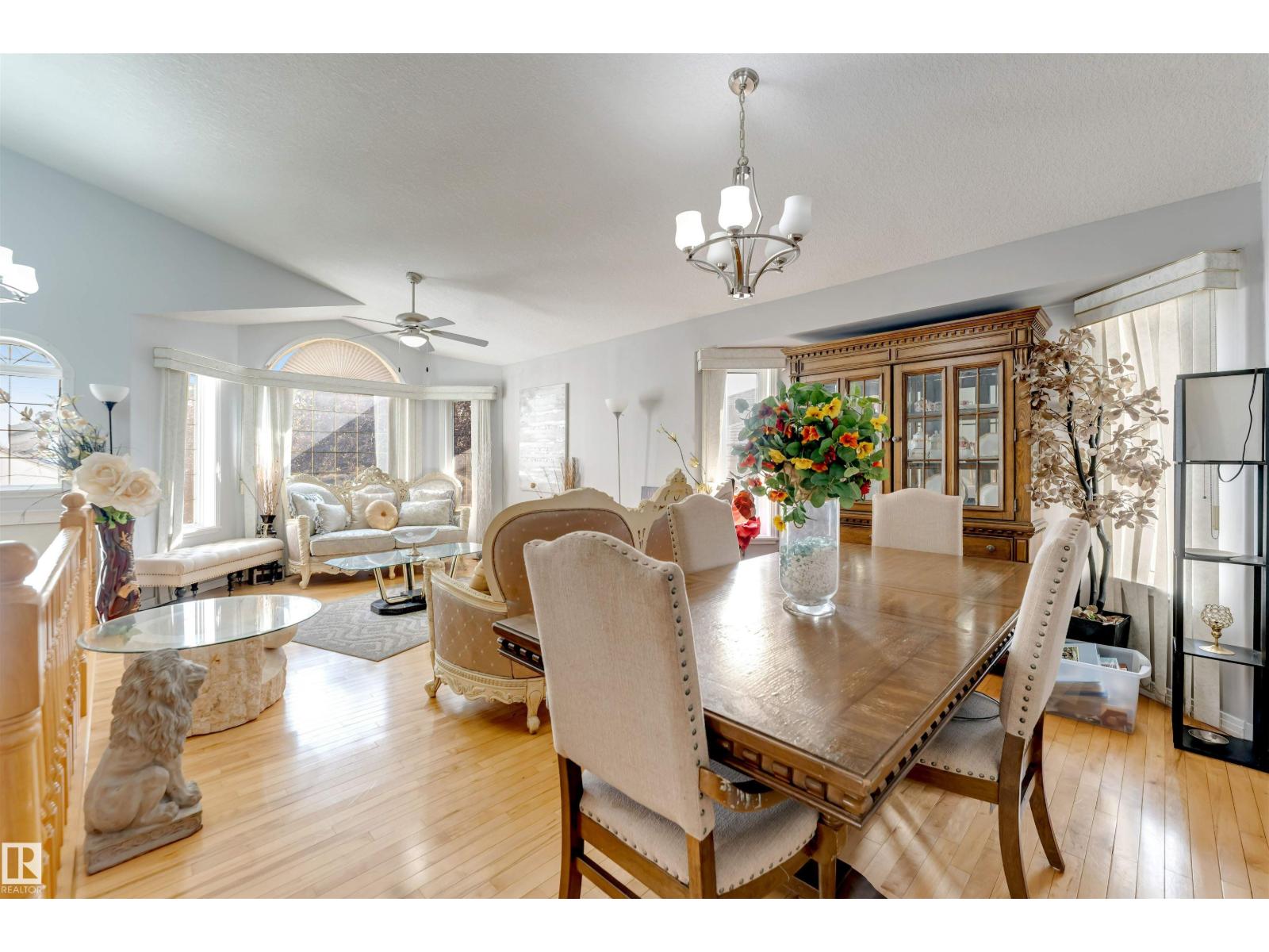 3738 28a St Nw Property Photo 18