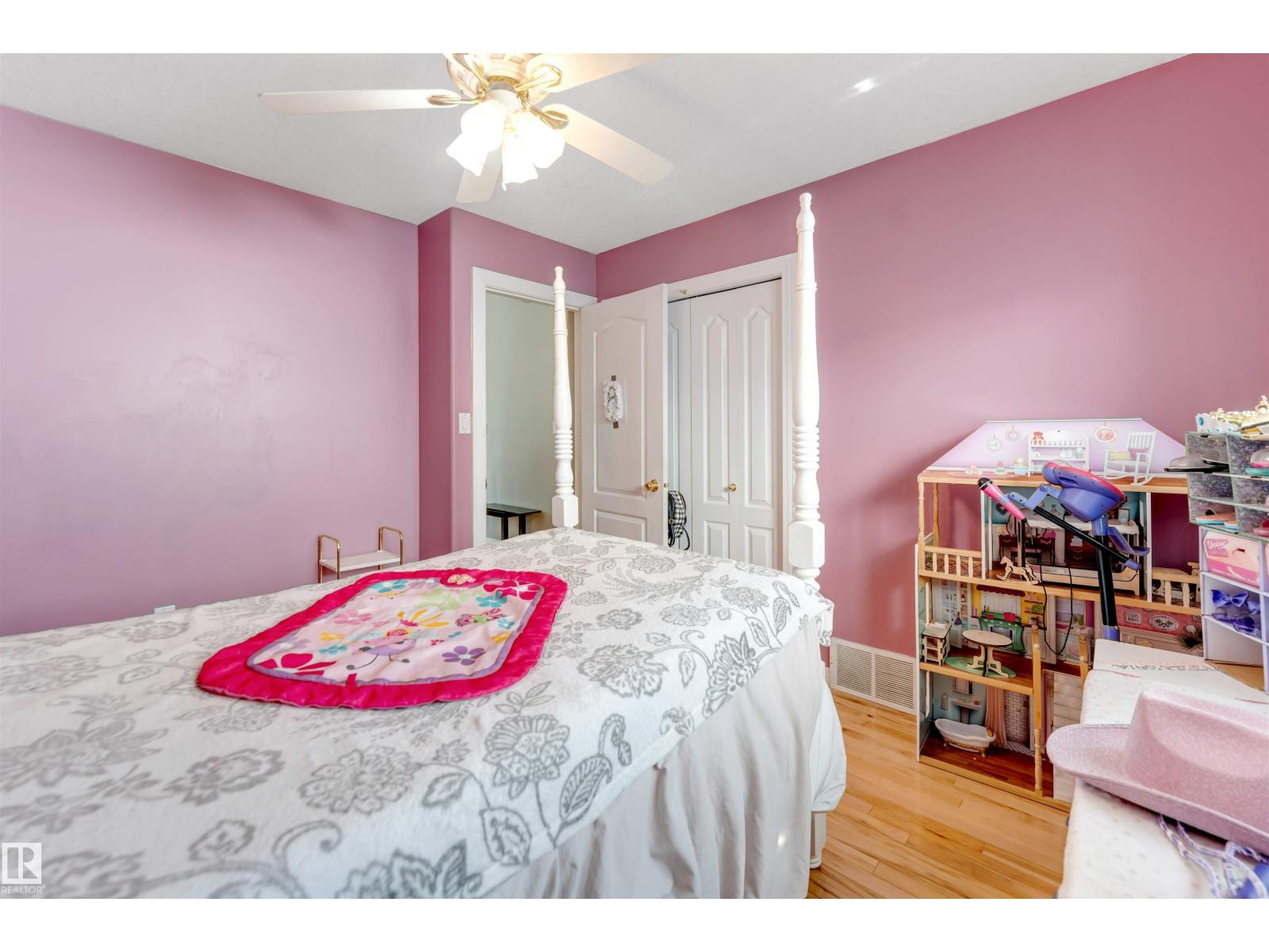 3738 28a St Nw Property Photo 30