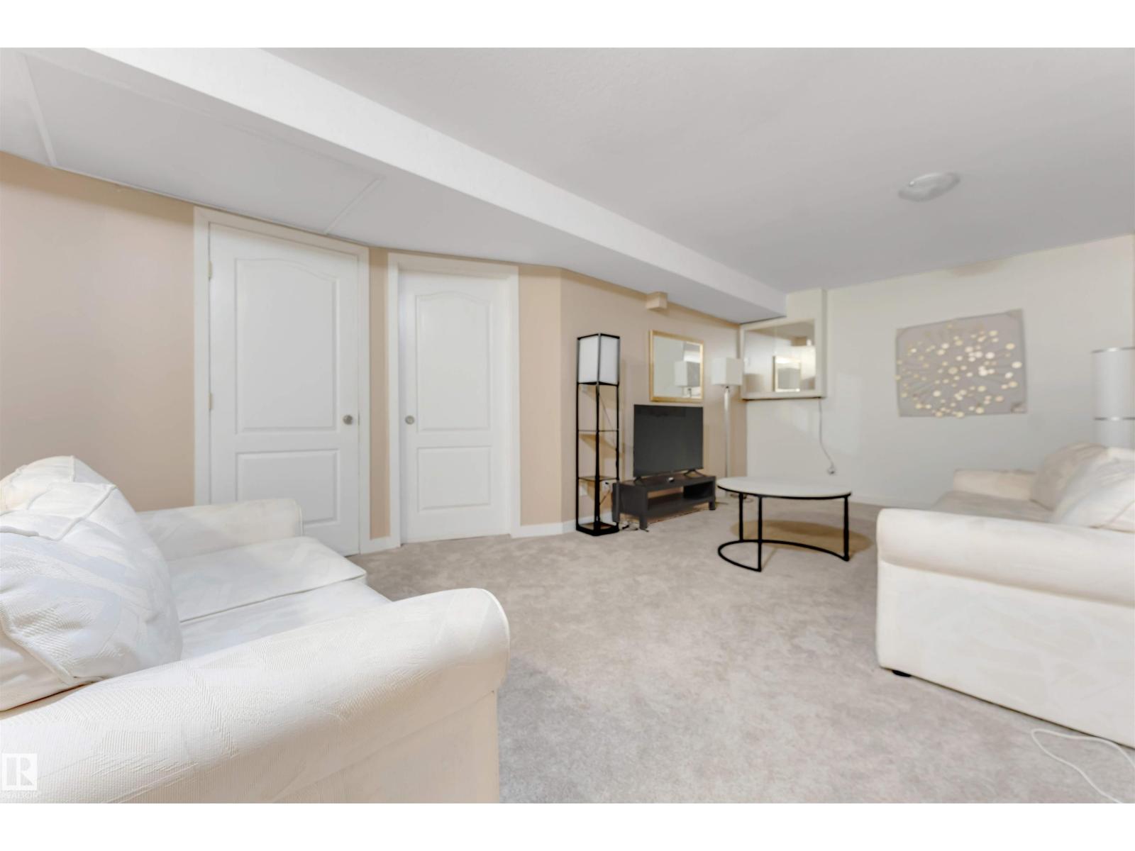 3738 28a St Nw Property Photo 40