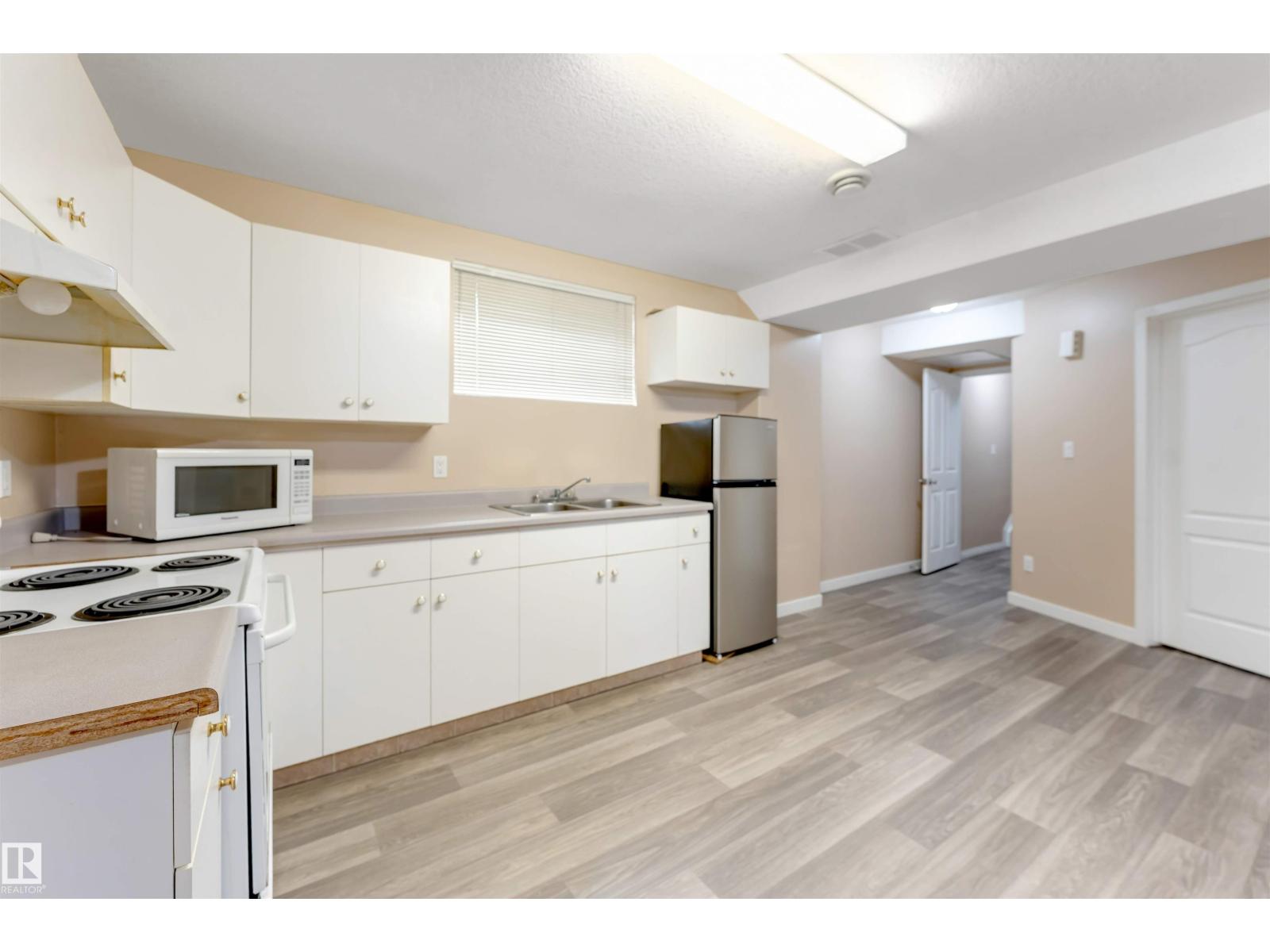 3738 28a St Nw Property Photo 42