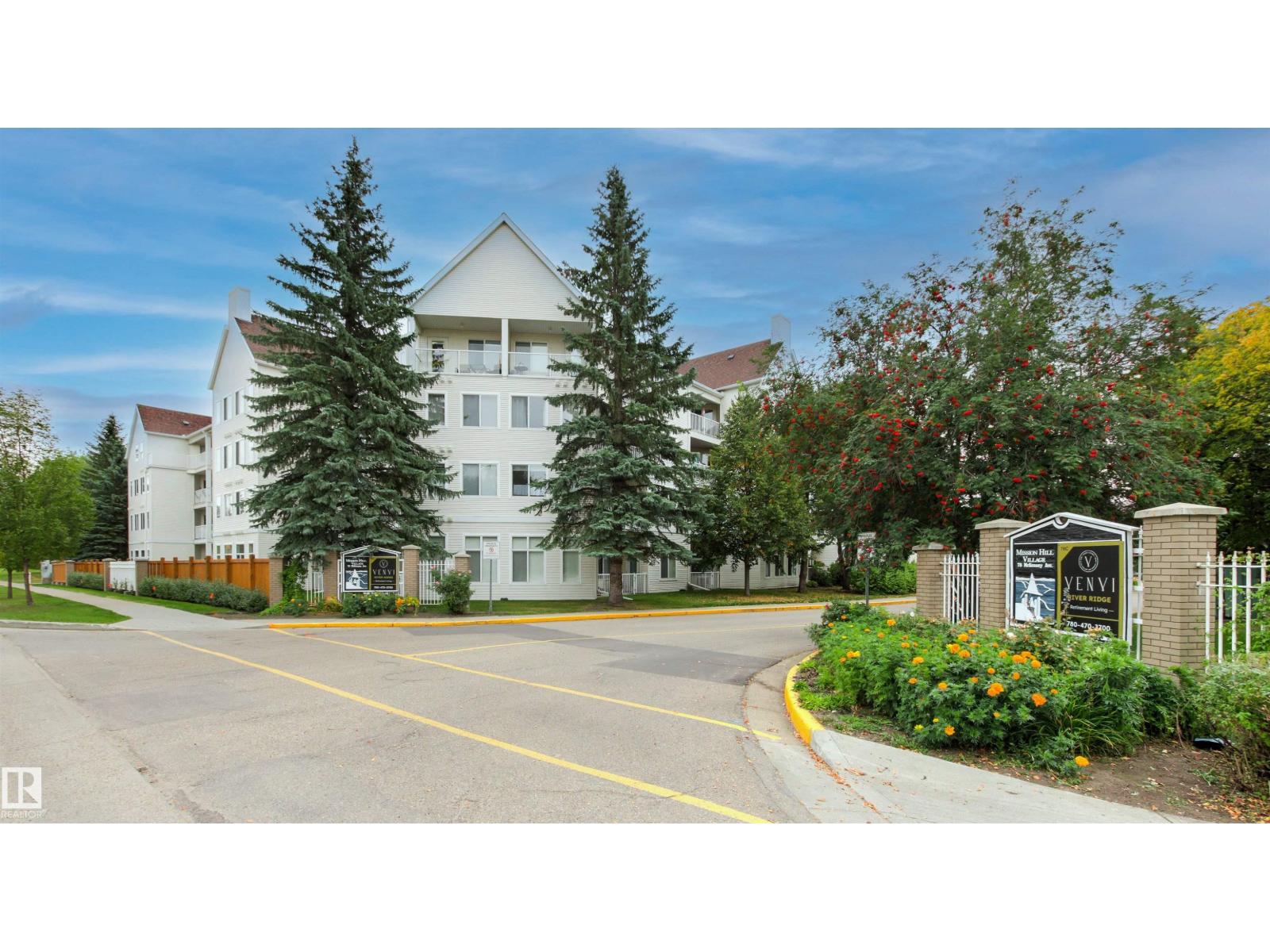 #206 78 Mckenney Av Property Photo 1