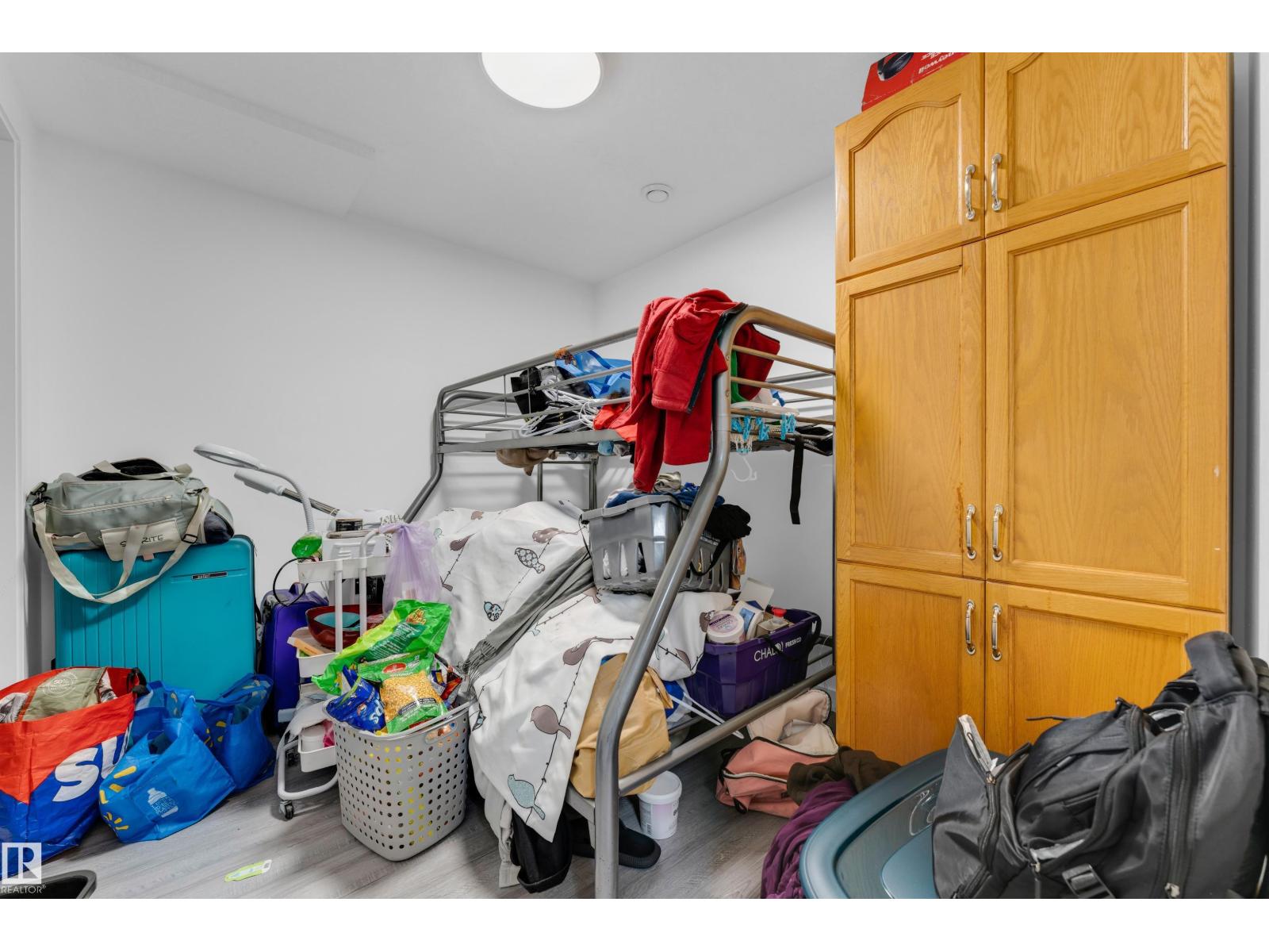5608 17 Av Sw Property Photo 29