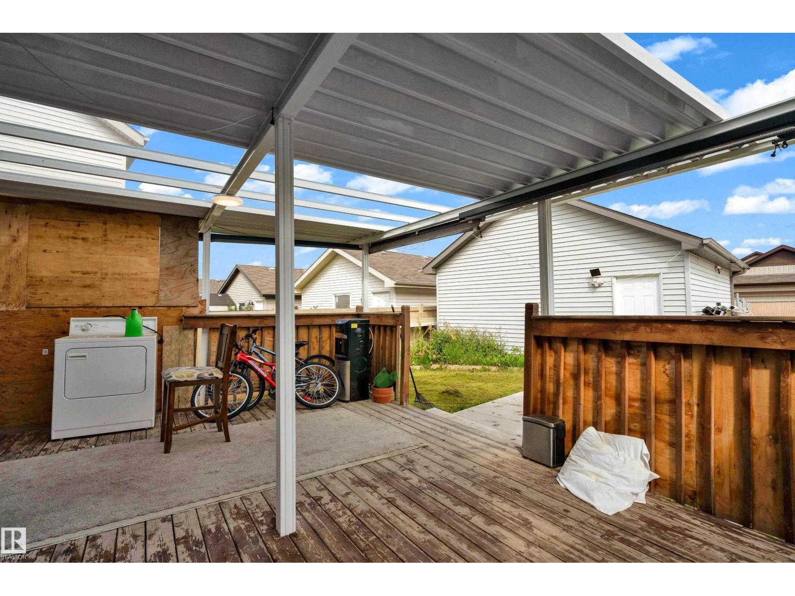 5608 17 Av Sw Property Photo 36
