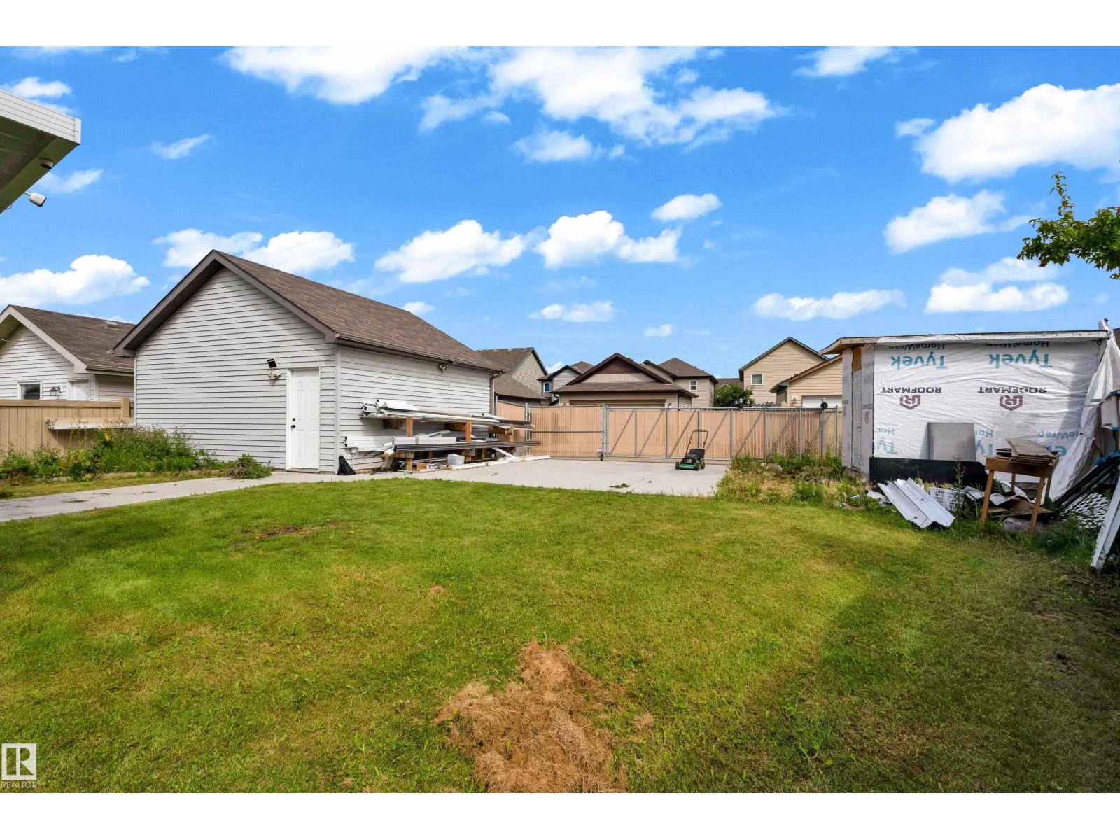 5608 17 Av Sw Property Photo 38