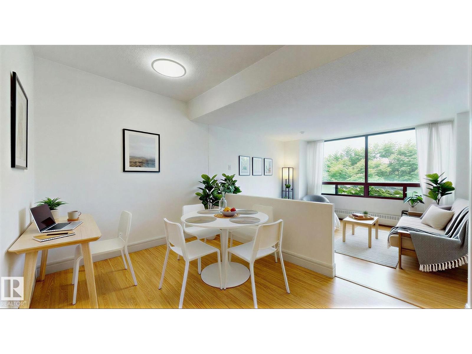 #417 10160 114 St Nw Property Photo 3