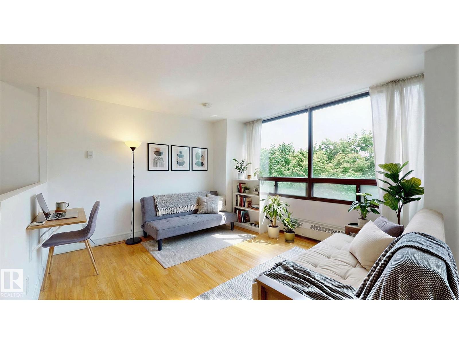 #417 10160 114 St Nw Property Photo 7