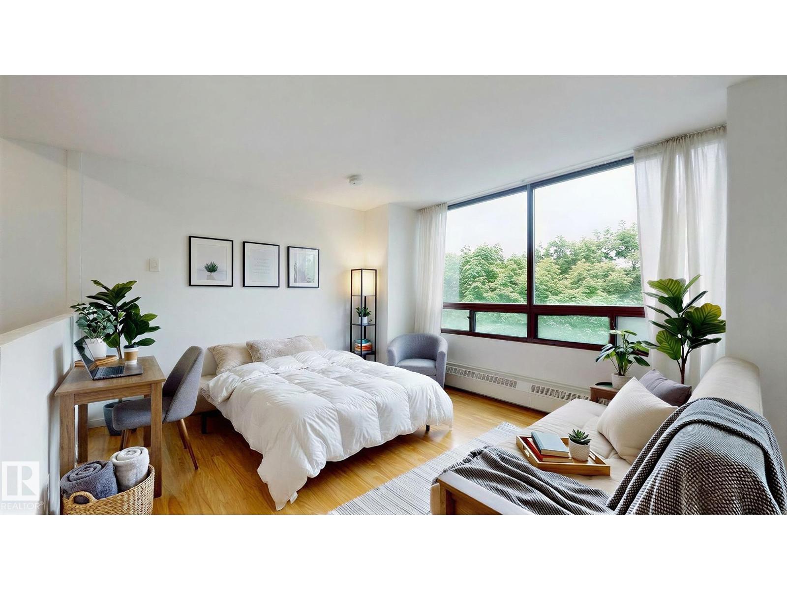 #417 10160 114 St Nw Property Photo 13