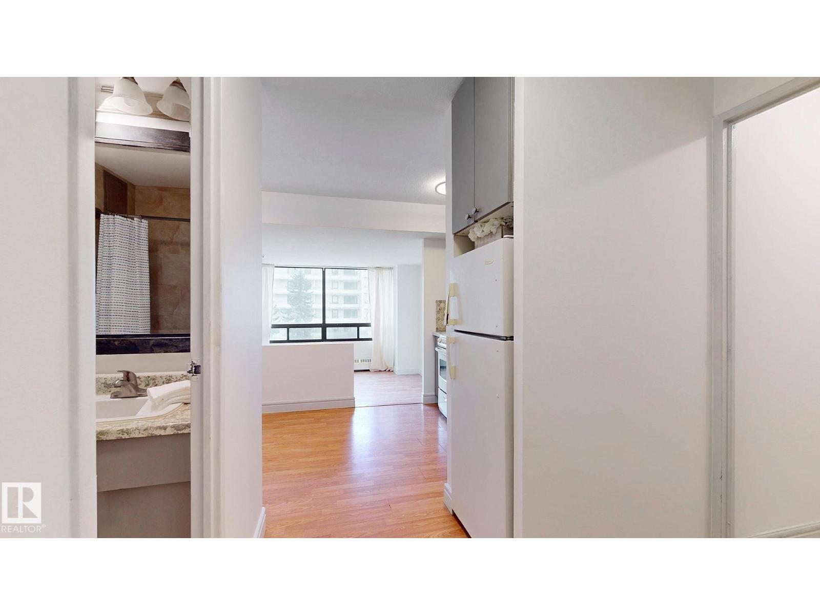 #417 10160 114 St Nw Property Photo 25