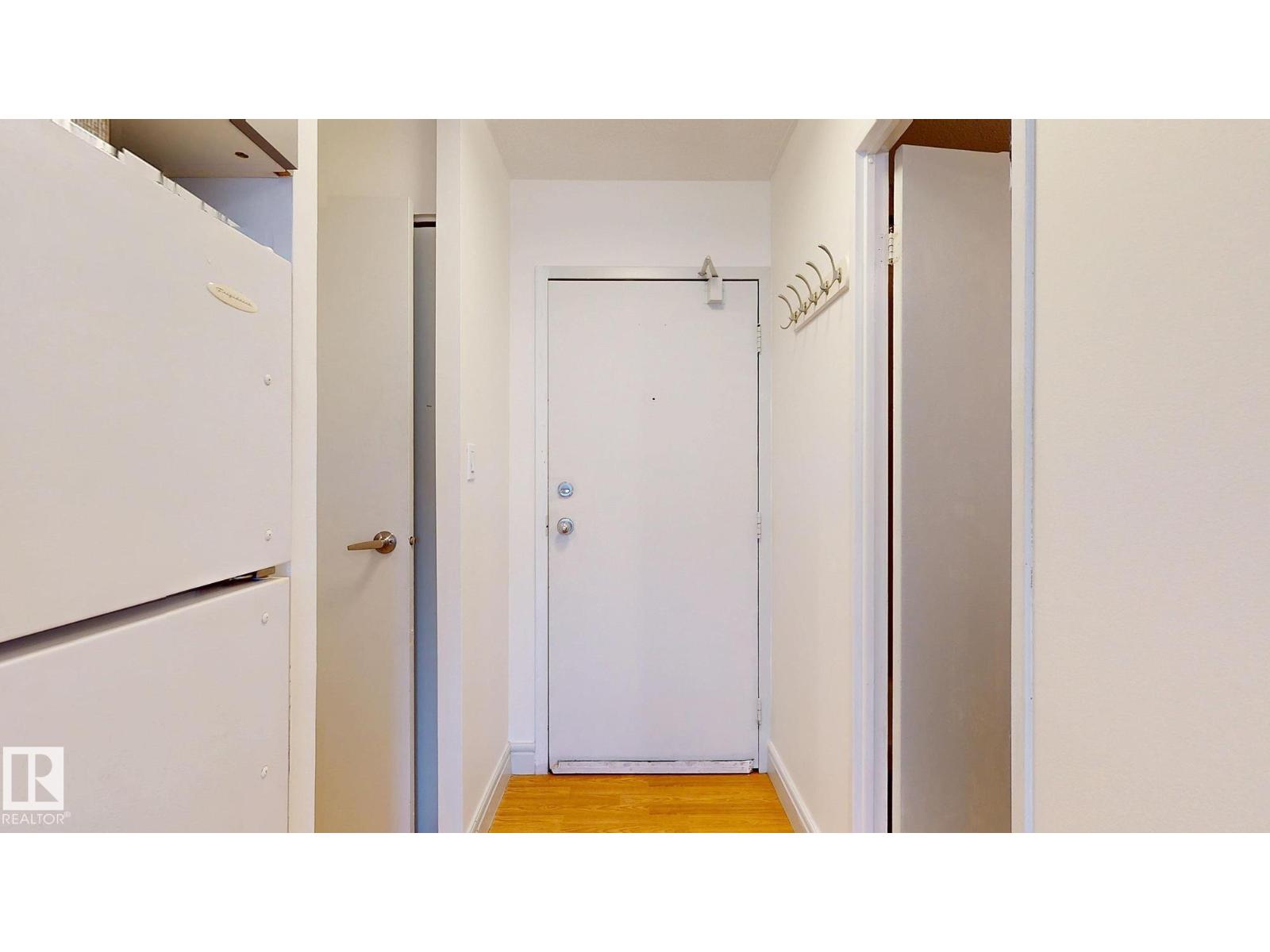#417 10160 114 St Nw Property Photo 31