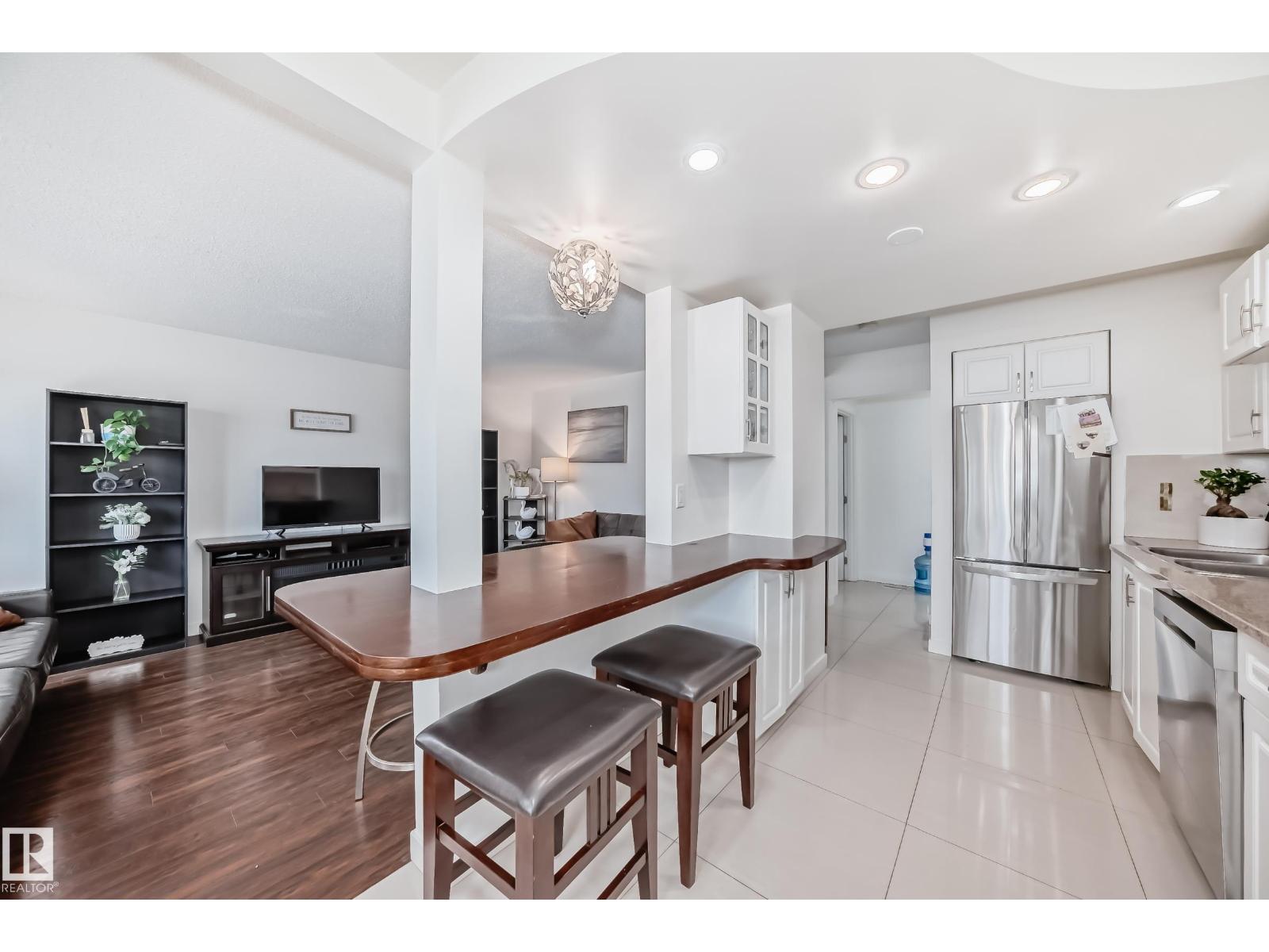 75 AMBERLY CO NW