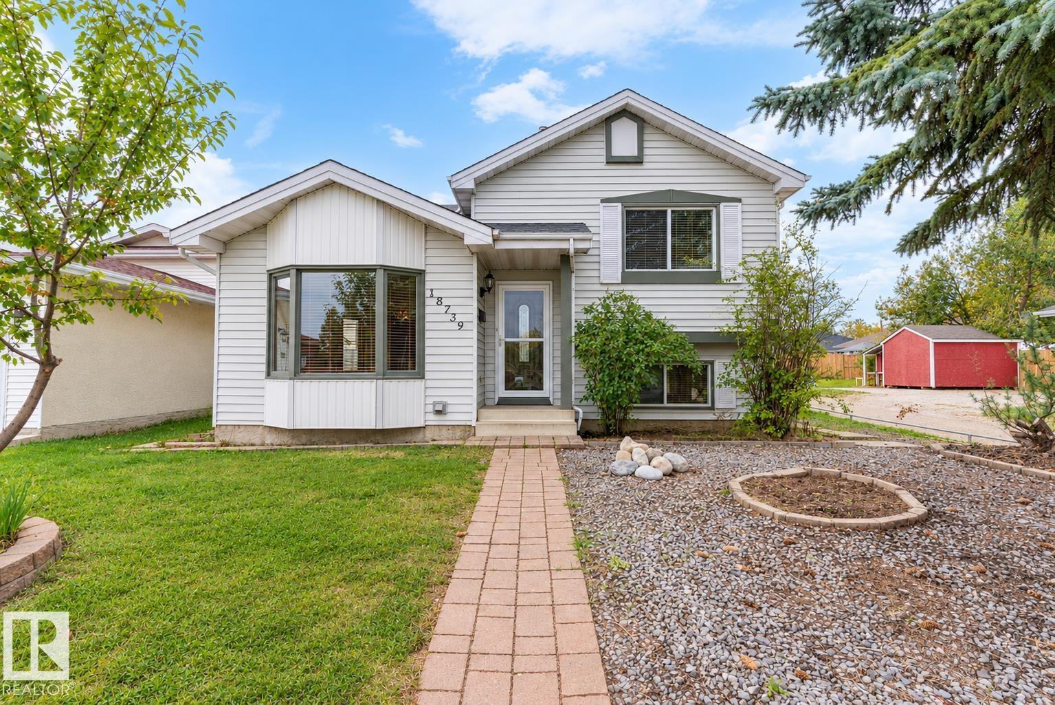 18739 72 Av Nw Property Photo 1