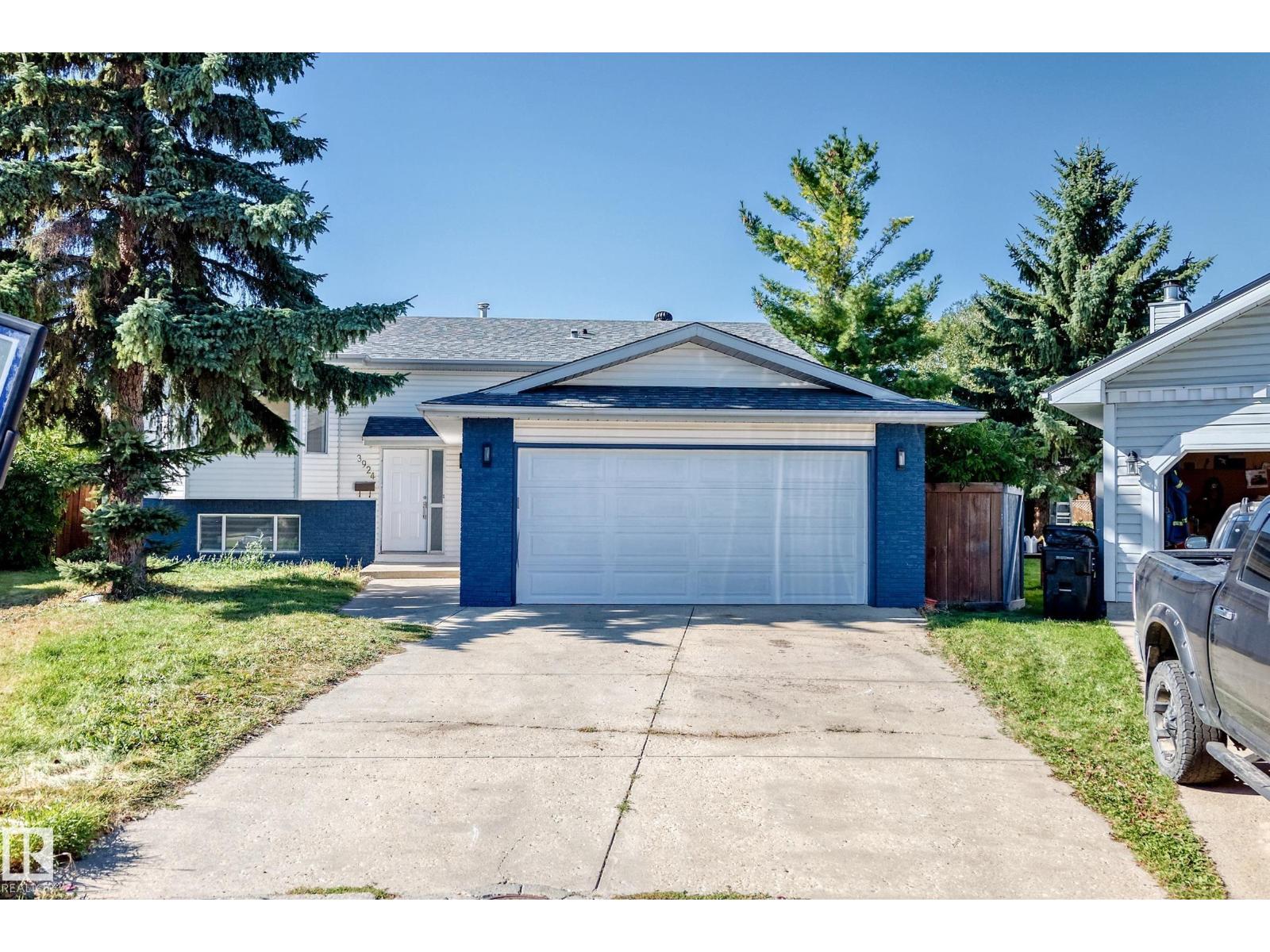 3924 26A AV NW Property Photo 1