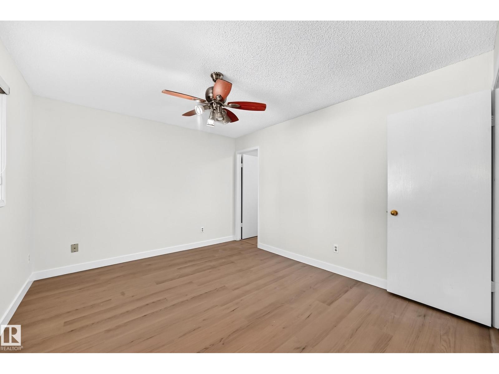 3924 26a Av Nw Property Photo 18