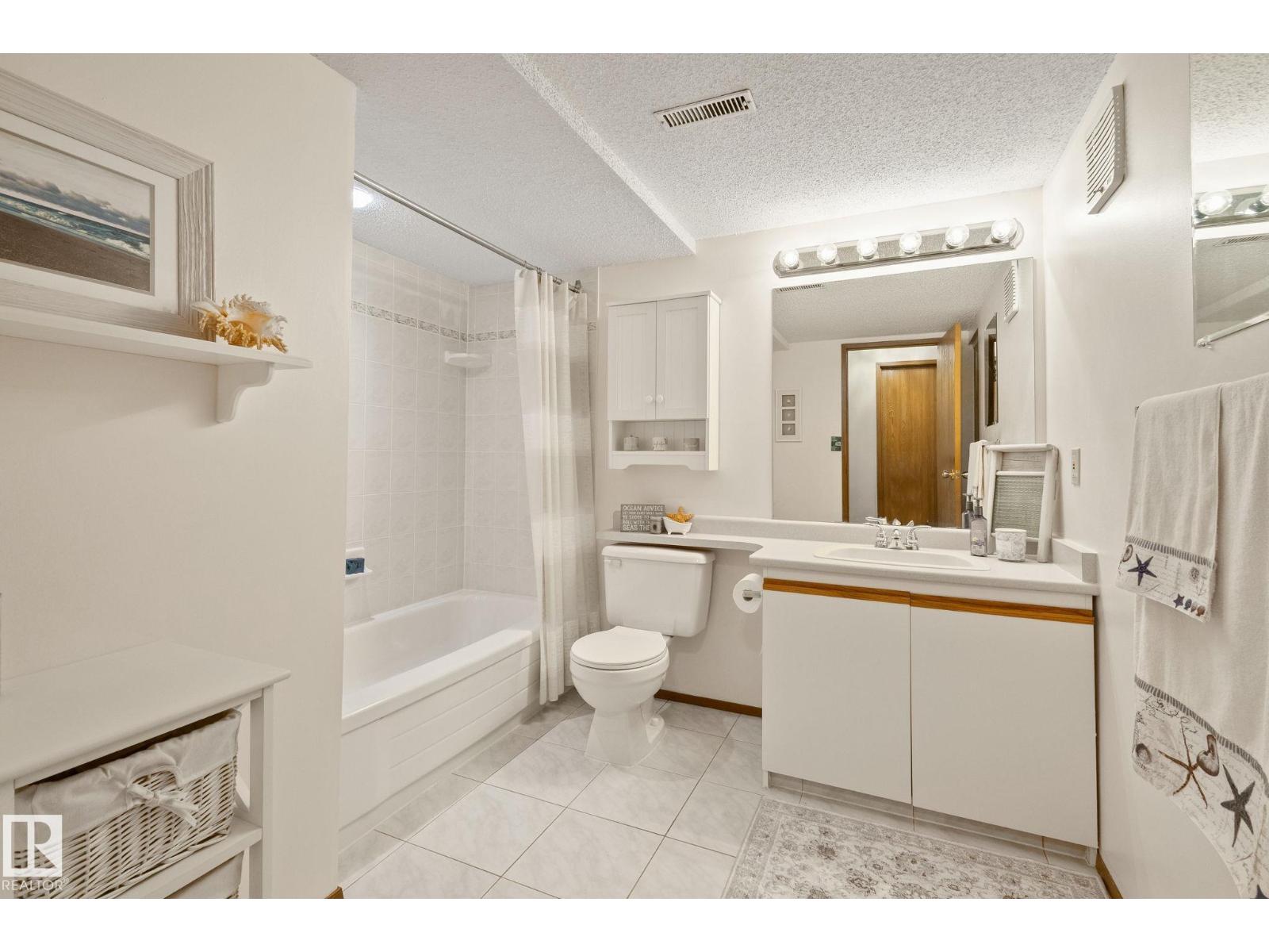9532 175 Av Nw Nw Property Photo 23