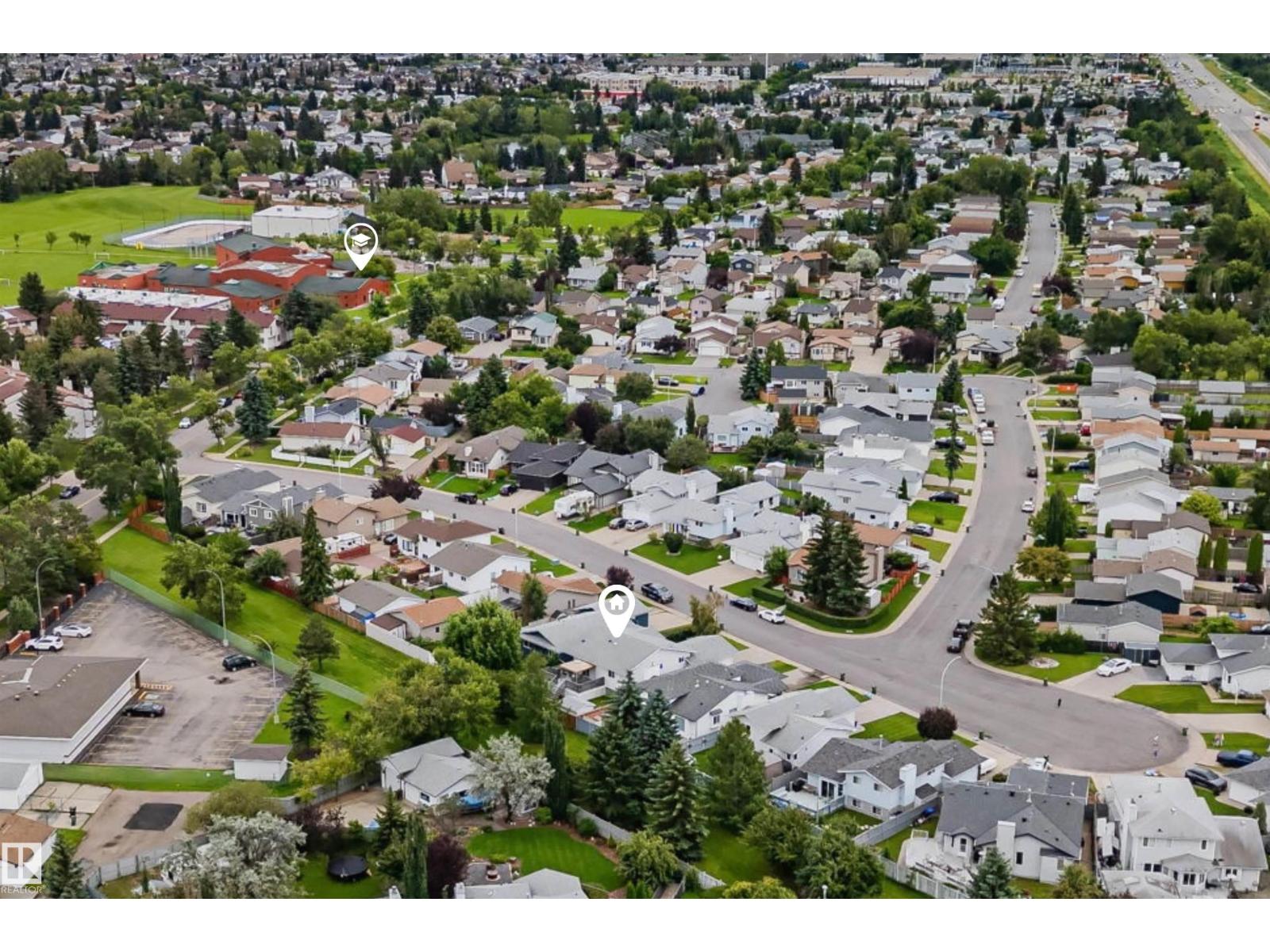 9532 175 Av Nw Nw Property Photo 32