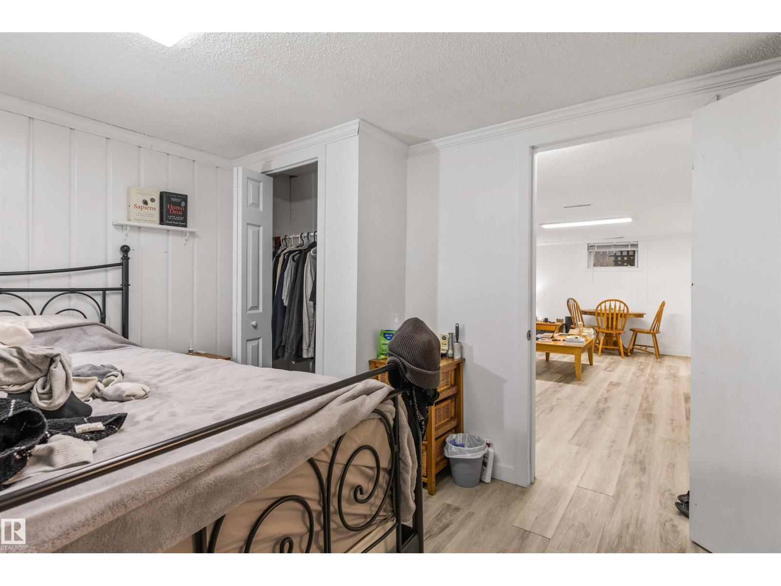 11230 75 Av Nw Property Photo 32