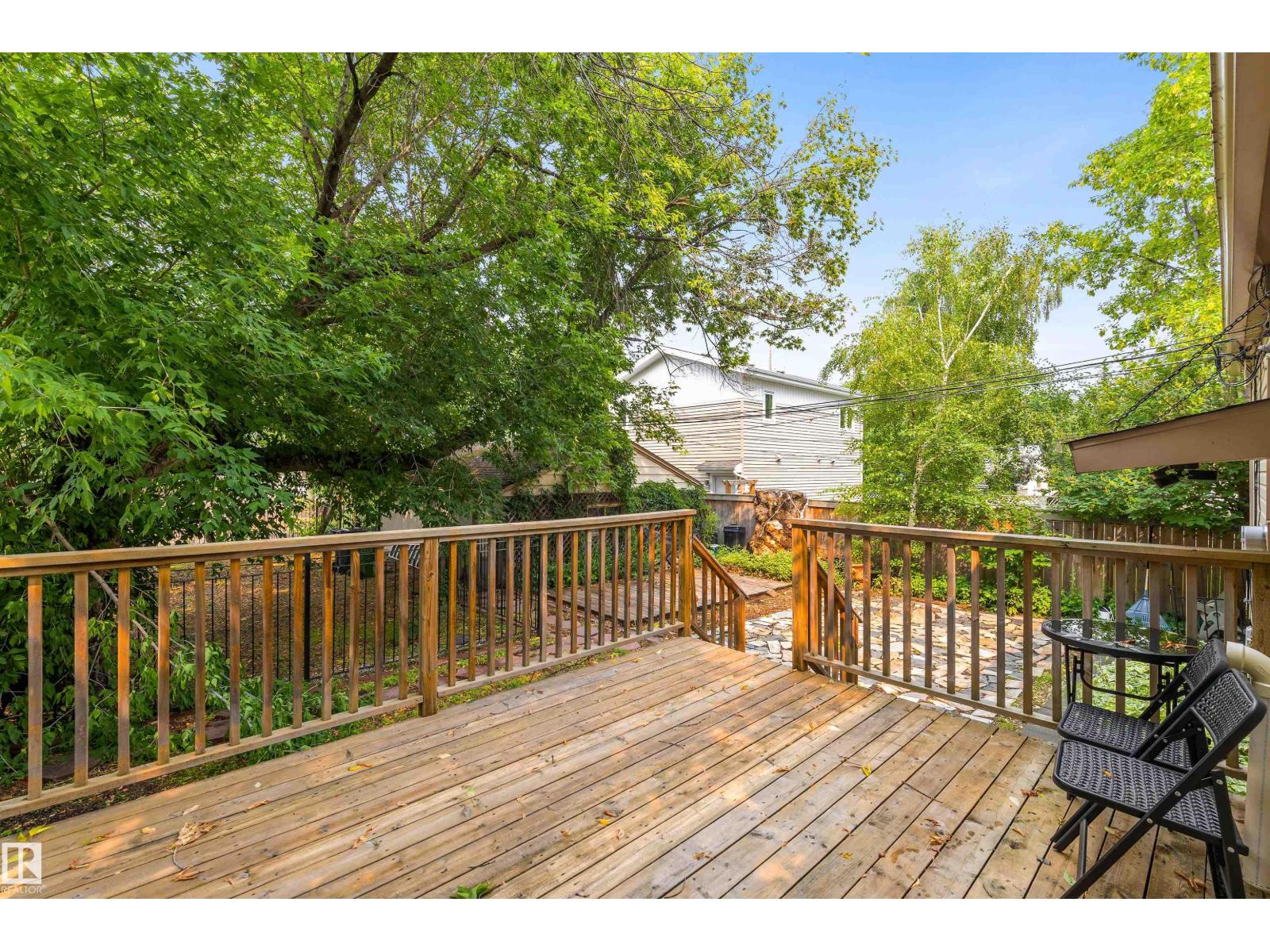11230 75 Av Nw Property Photo 36
