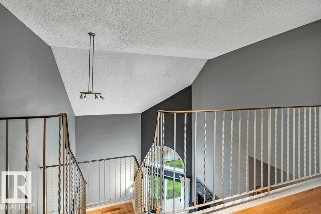 #24 3811 85 St Nw Property Photo 33