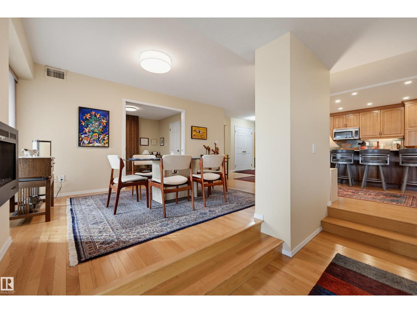 #1603 11503 100 Av Nw Property Photo 8