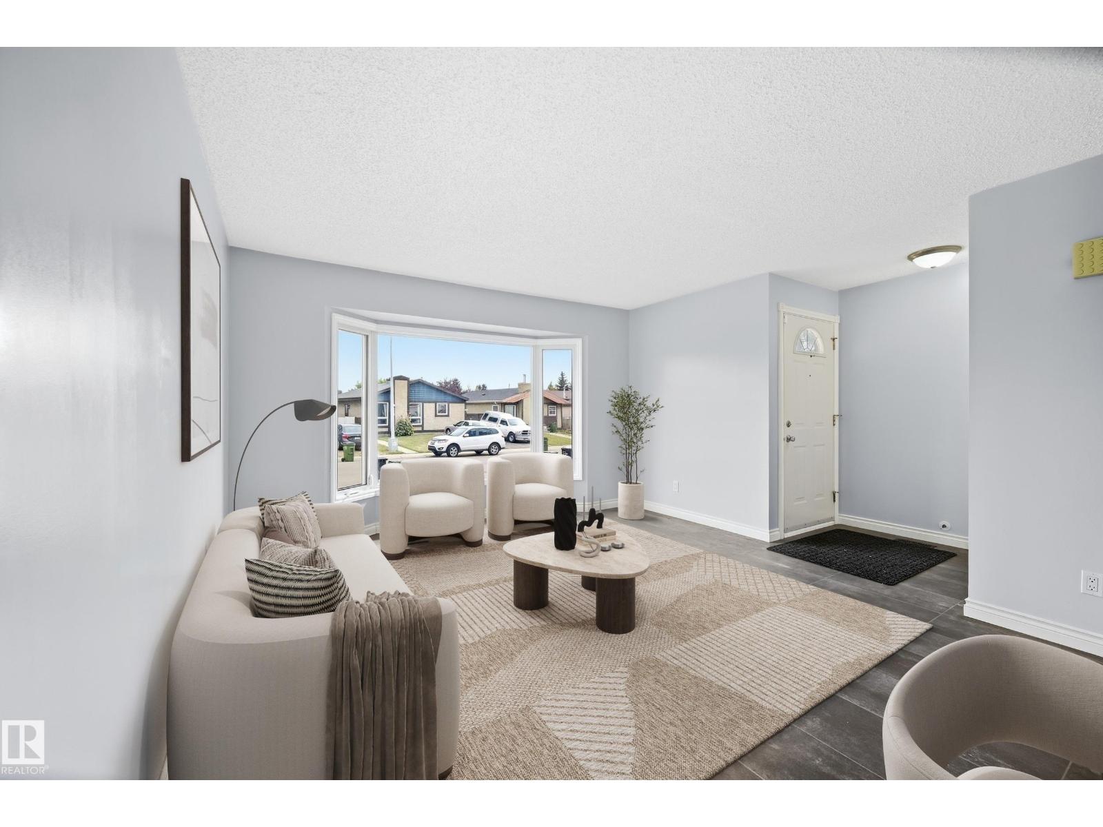 3220 44a St Nw Property Photo 1