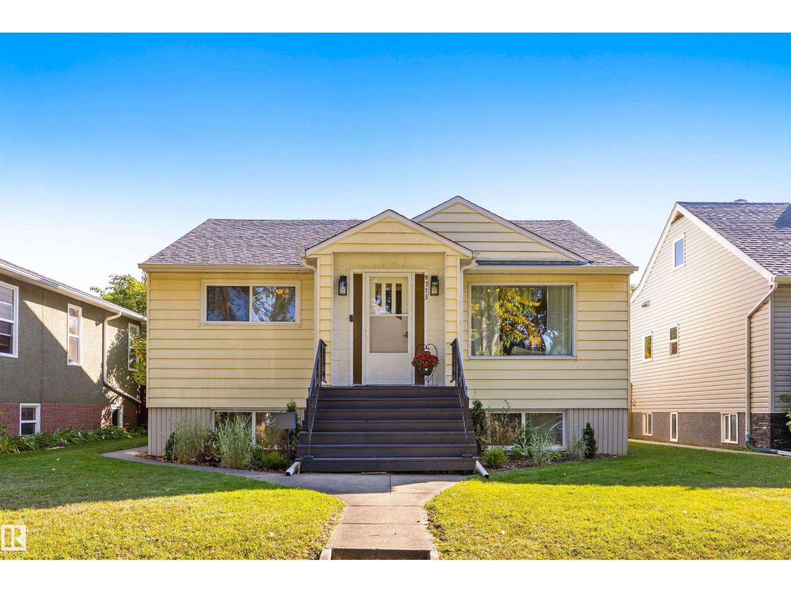 9715 71 AV NW Property Photo 1