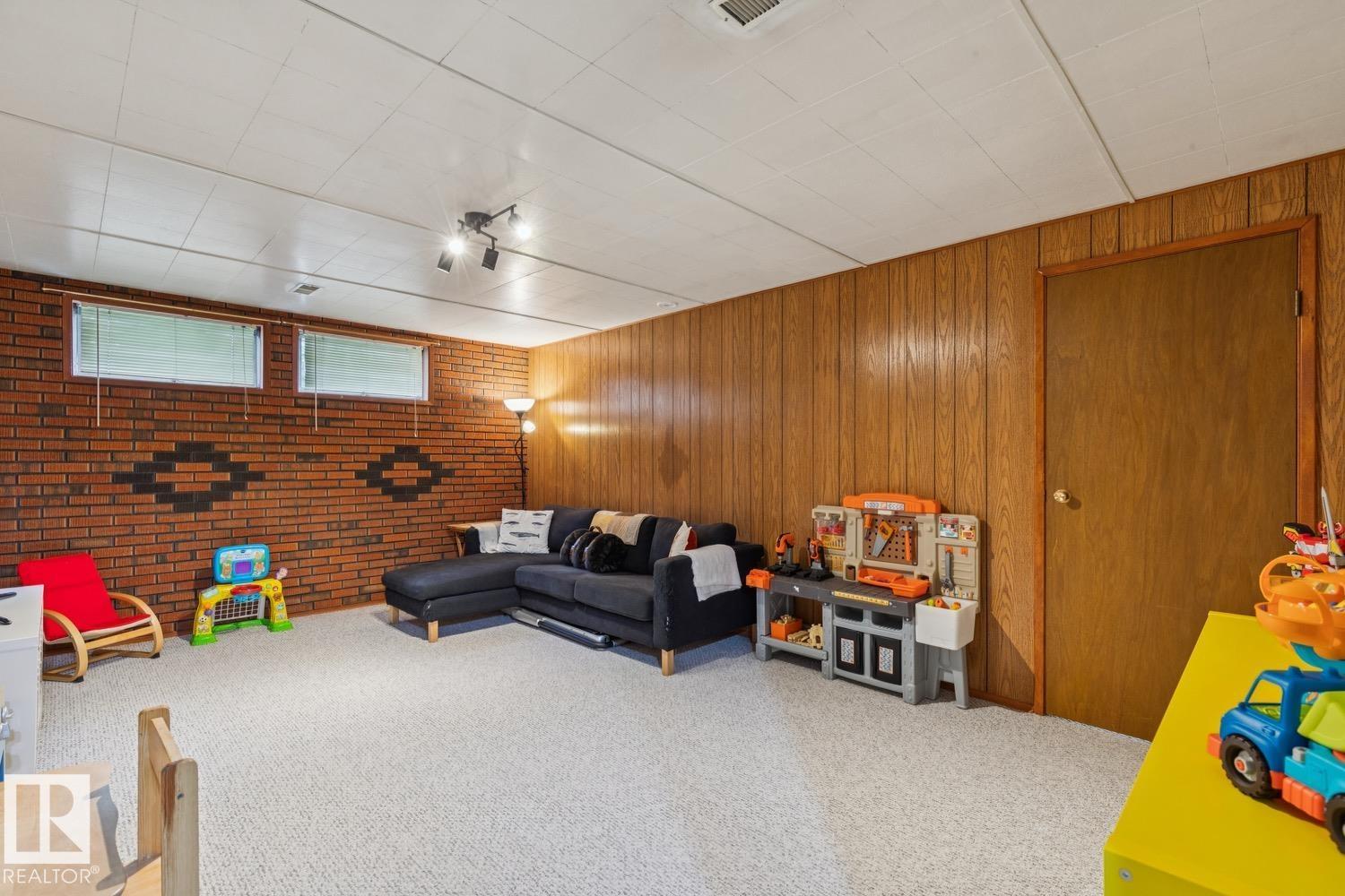 12835 91 St Nw Property Photo 26
