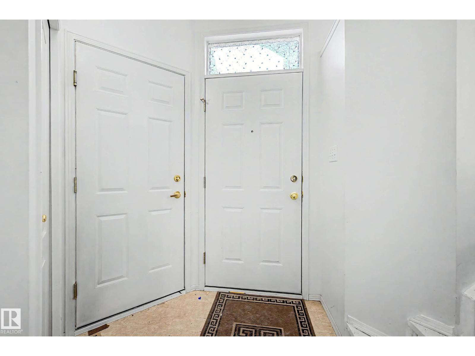 18411 77 Av Nw Property Photo 21