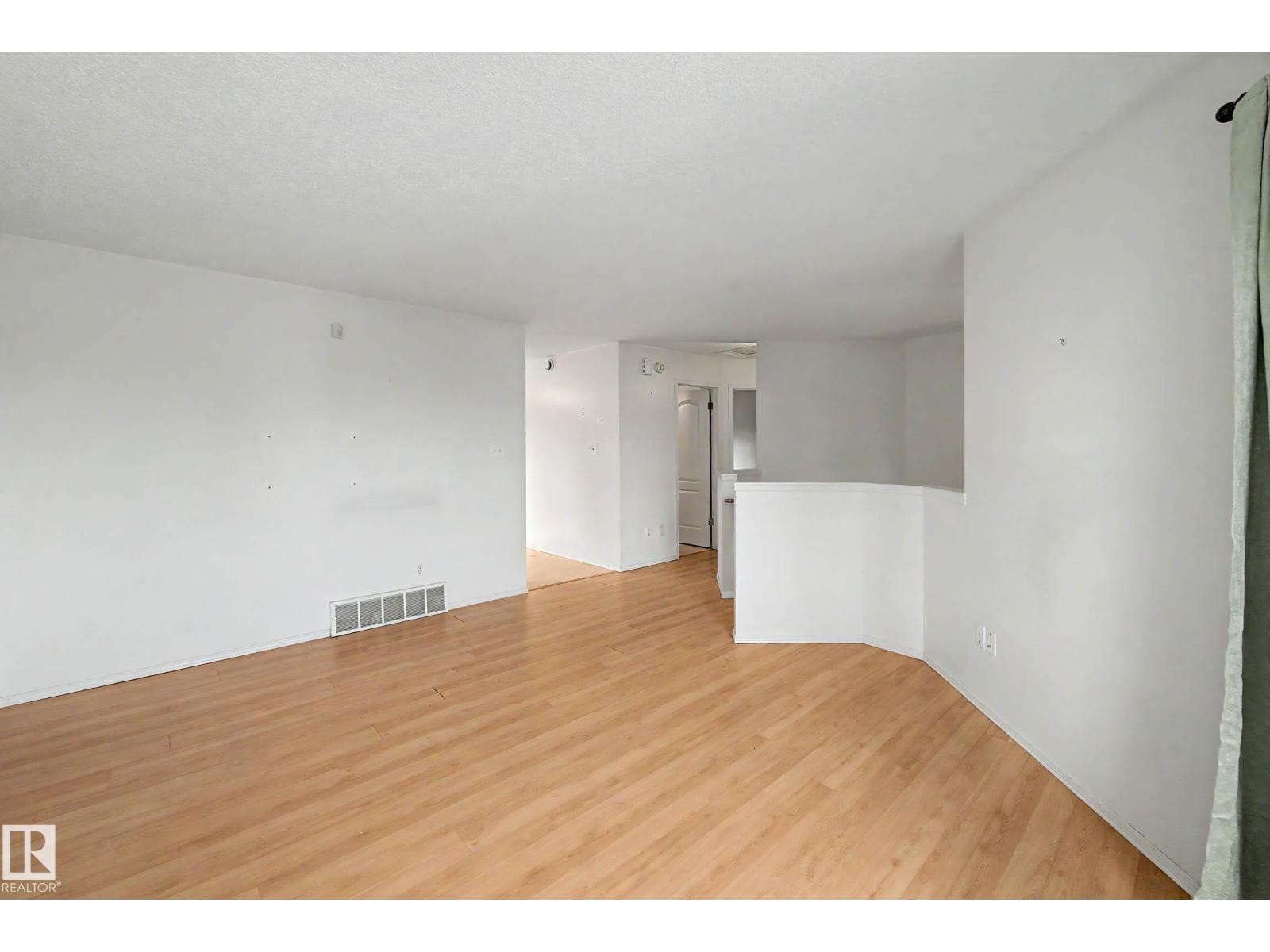18411 77 Av Nw Property Photo 24