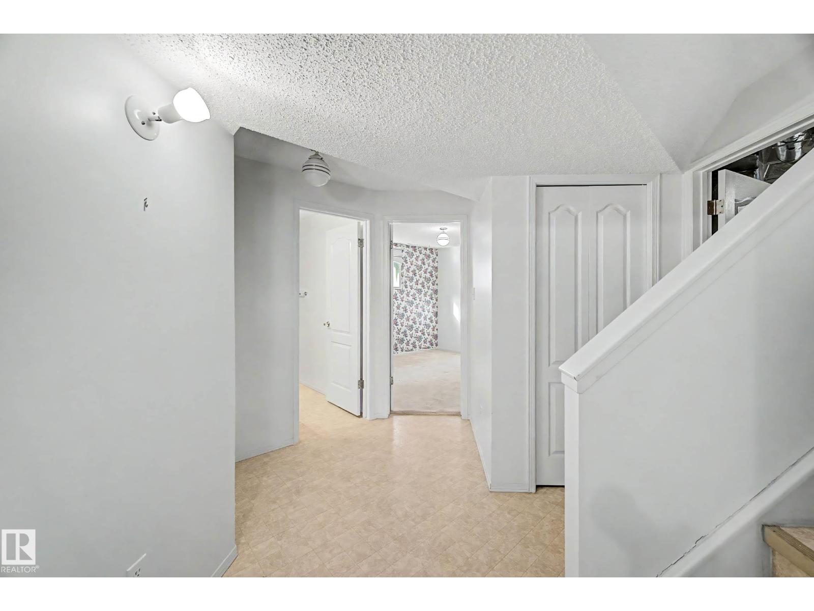 18411 77 Av Nw Property Photo 31