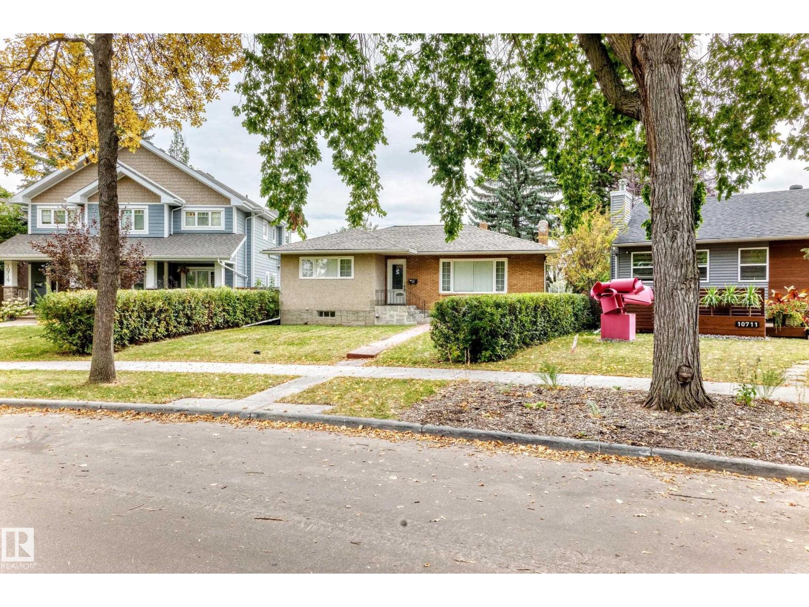 10715 133 ST NW Property Photo 1