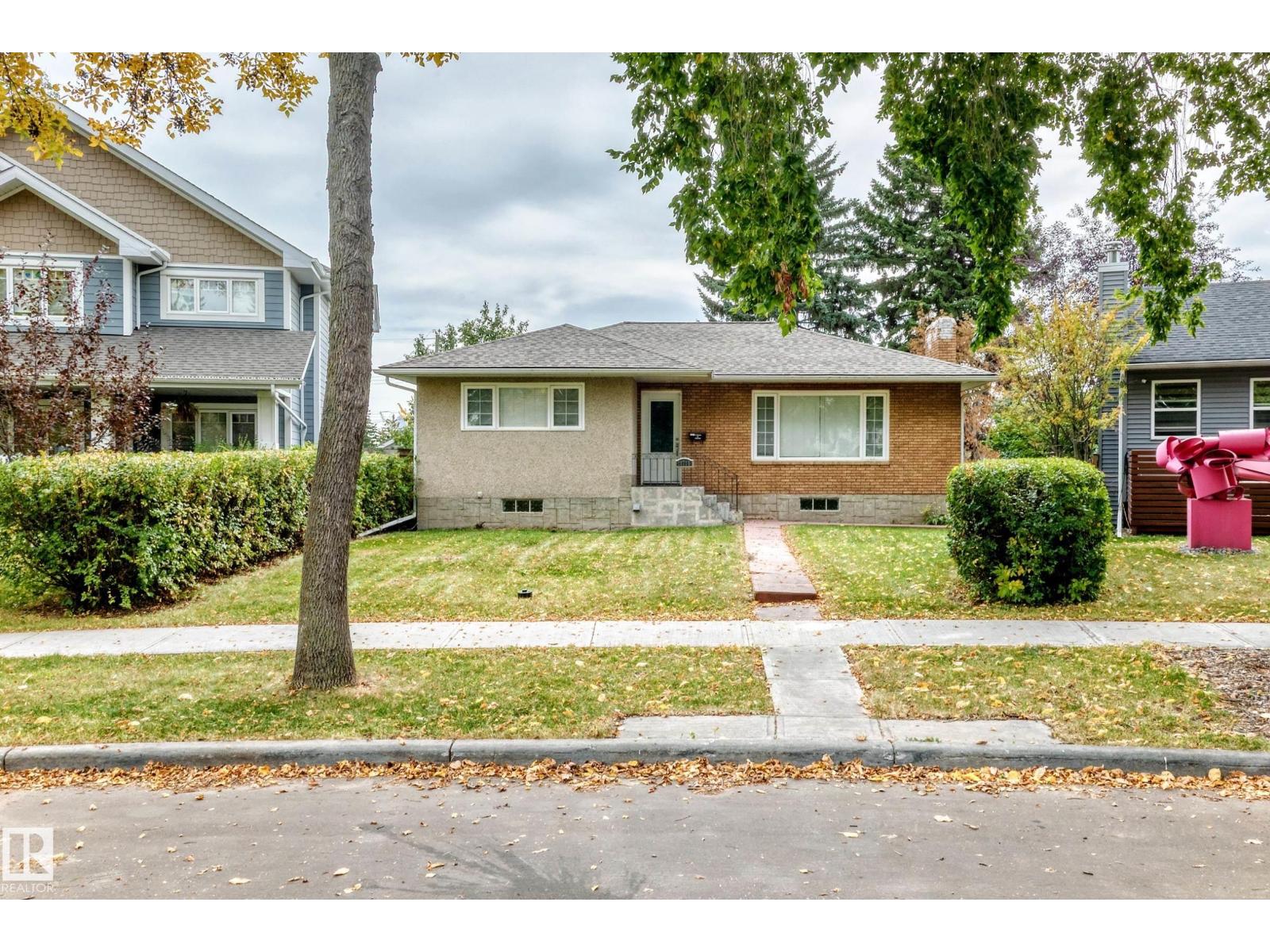 10715 133 St Nw Property Photo 5